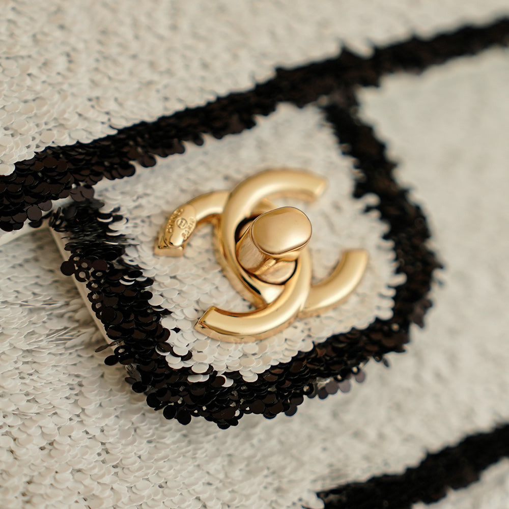 CC 2025 Flap Bag White Black Sequin 308601