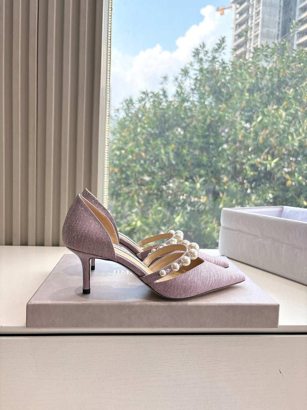 Jimmy Aureli Pearl-embellished Pumps 65mm Muted Pink Glitter 547690