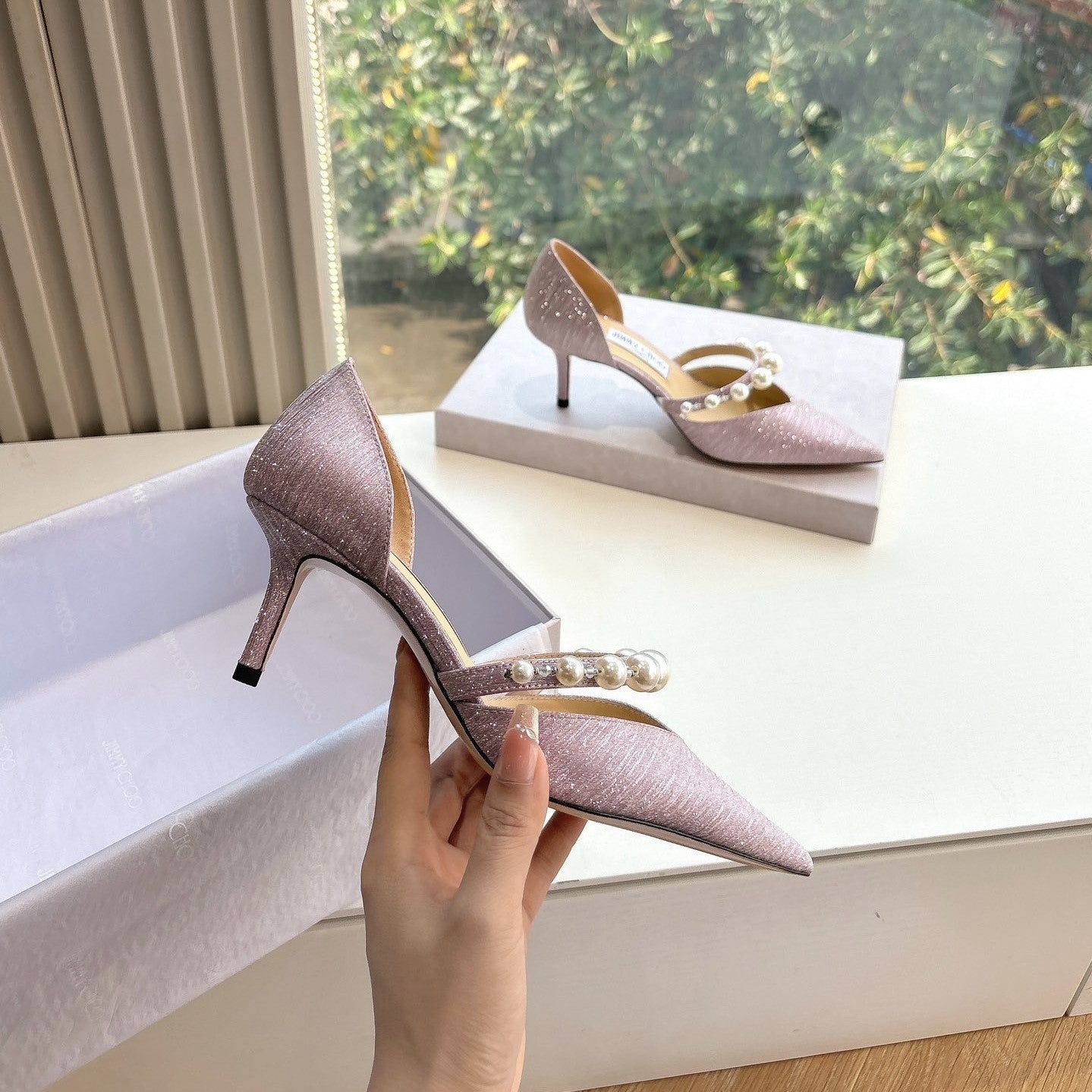 Jimmy Aureli Pearl-embellished Pumps 65mm Muted Pink Glitter 547690