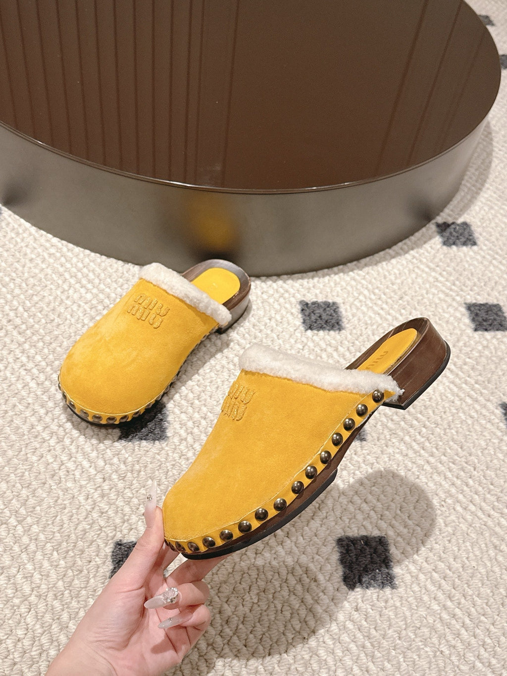 Miumiu 25 Shearling-trimmed Slipper Yellow Suede Wool 547577