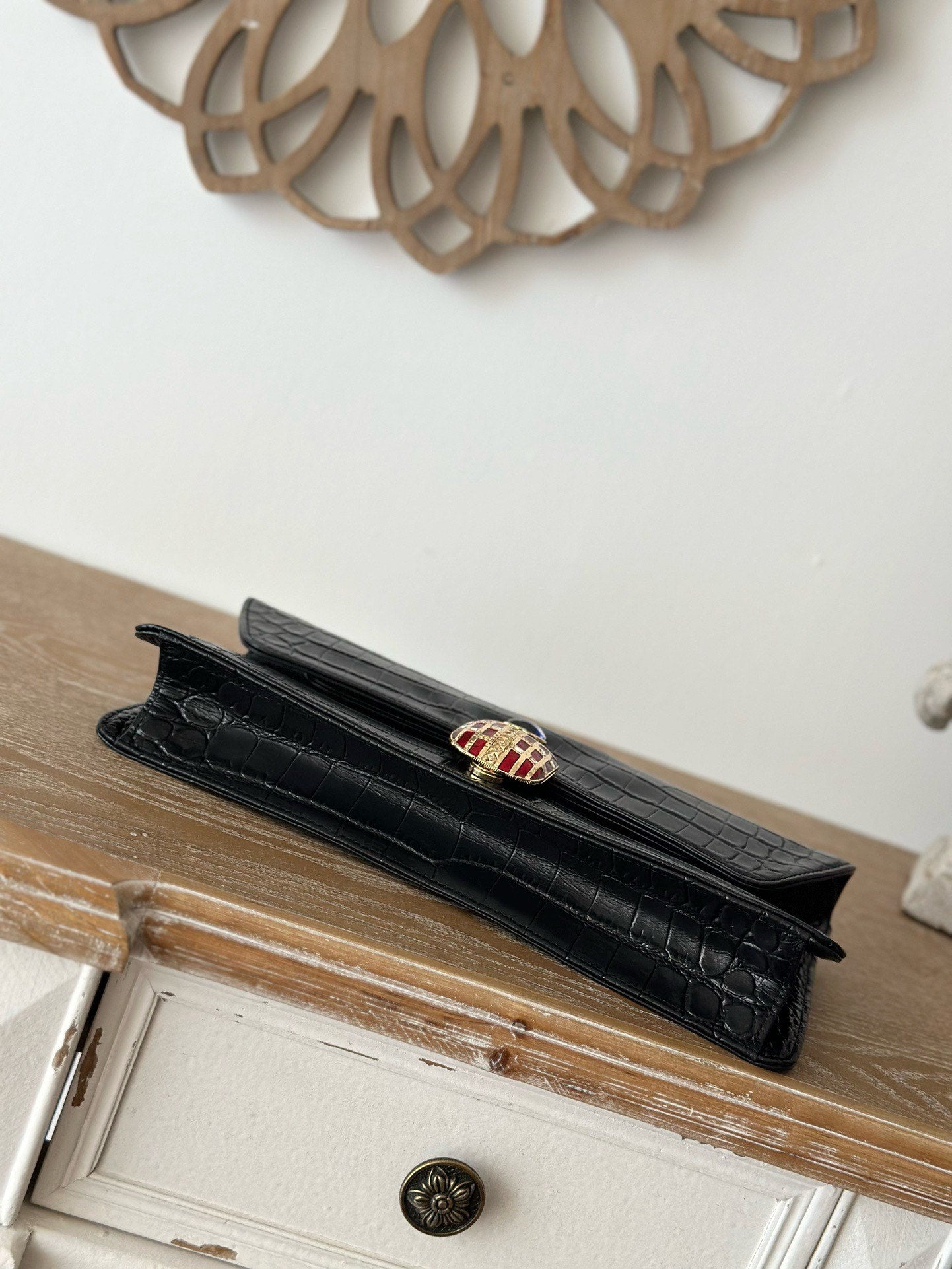 Chanel 2025 Crocodile-patterned Clutch Bag Black Leather 313169