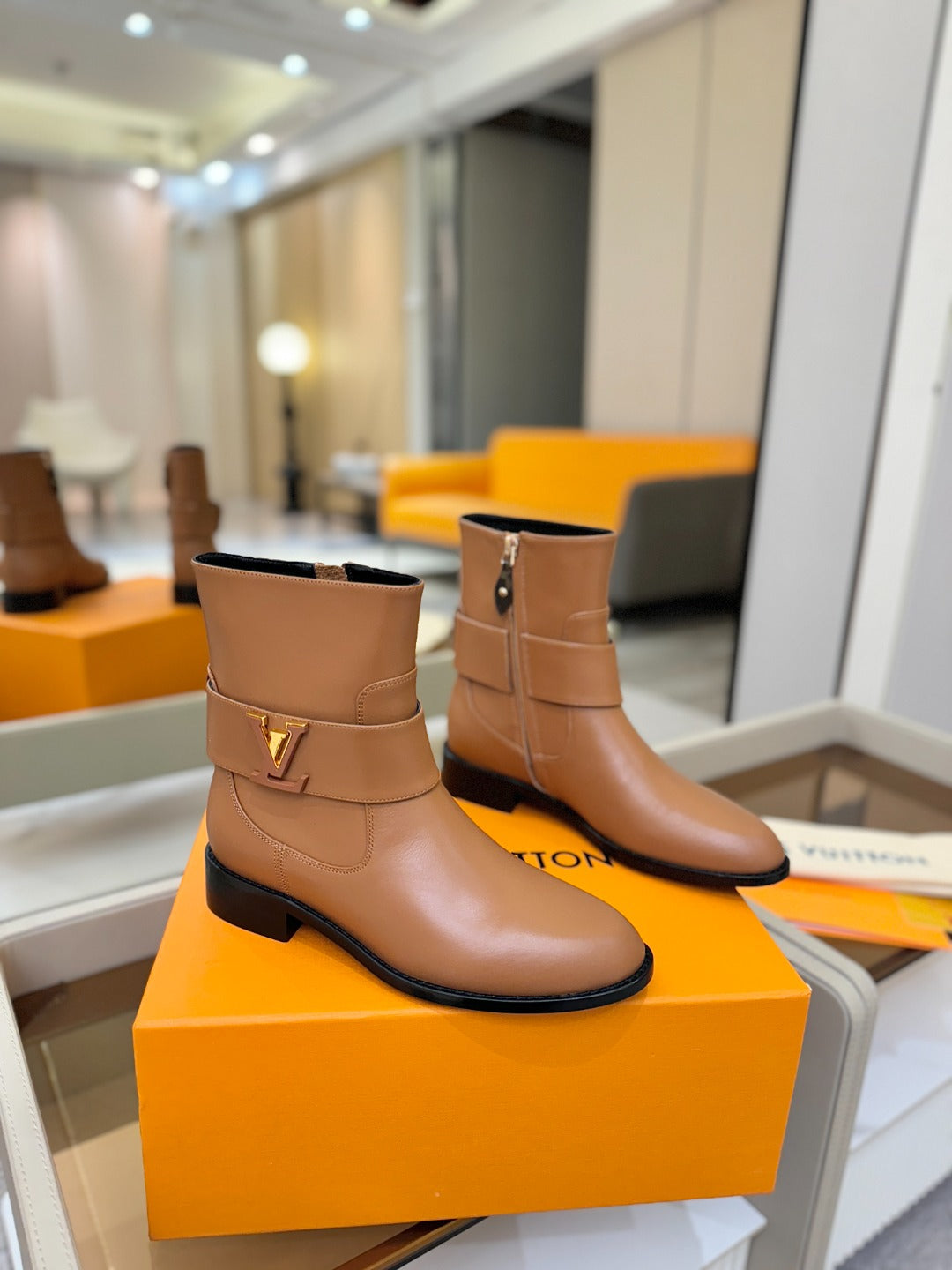 LV Midtown Flat Ankle Boot Light Brown Cowhide 574329