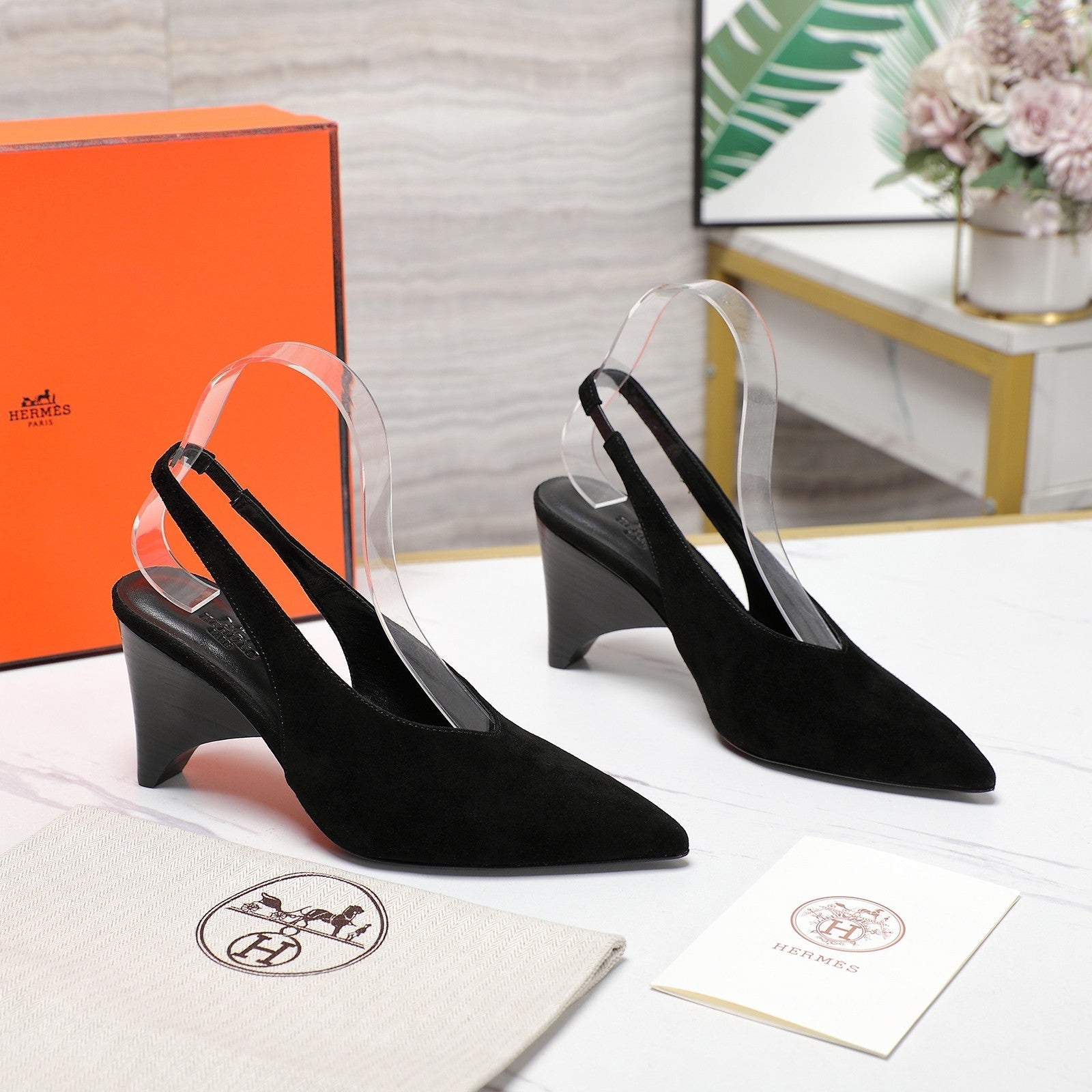 HM  Classic High-Heeled Slingback 70mm Black Suede Sheepskin 547643