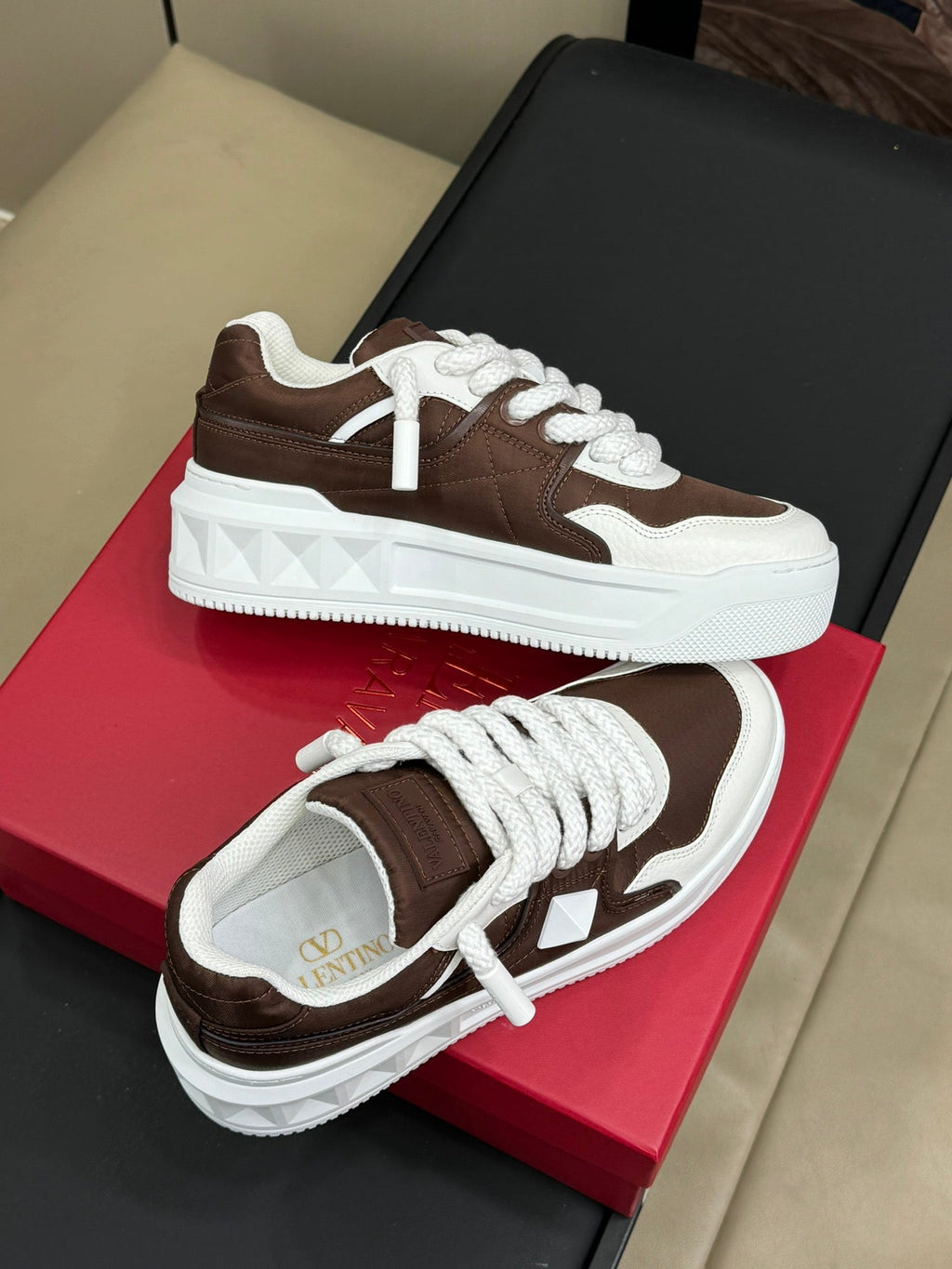 VT 2025 Sneakers Brown White Cowhide 548581