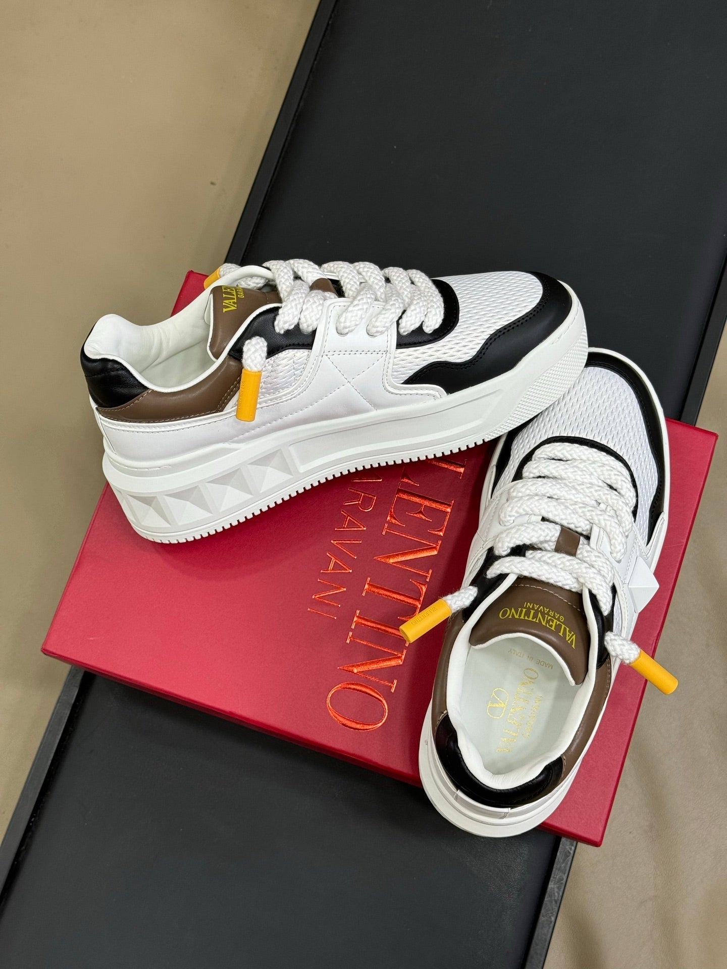 VT 2025 Sneakers White mix Colors Frabic Cowhide 548574