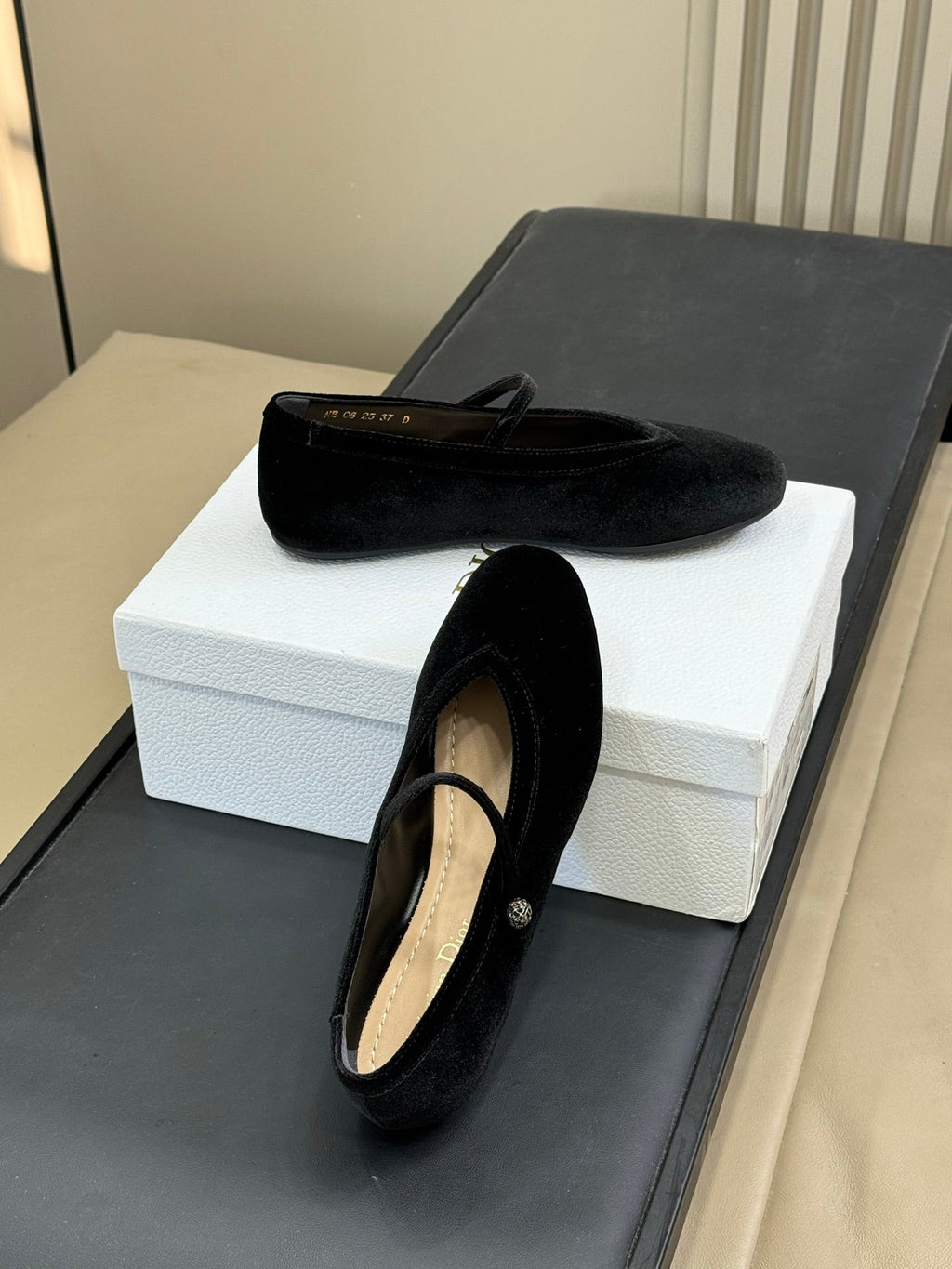 CD New Ballet Flat Black Suede 561788