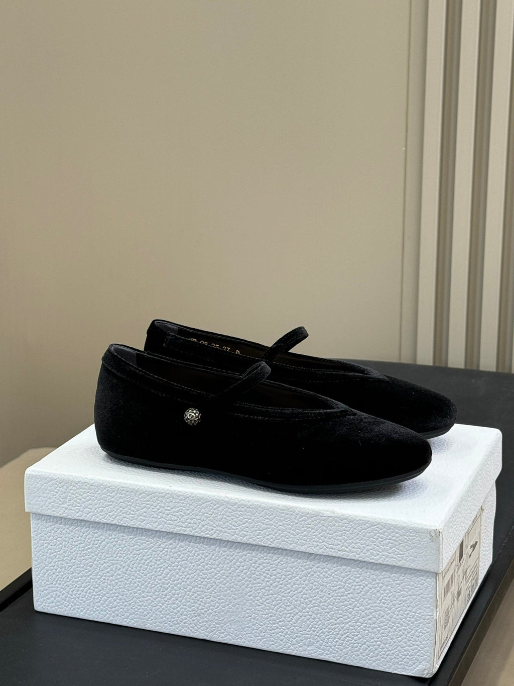 CD New Ballet Flat Black Suede 561788