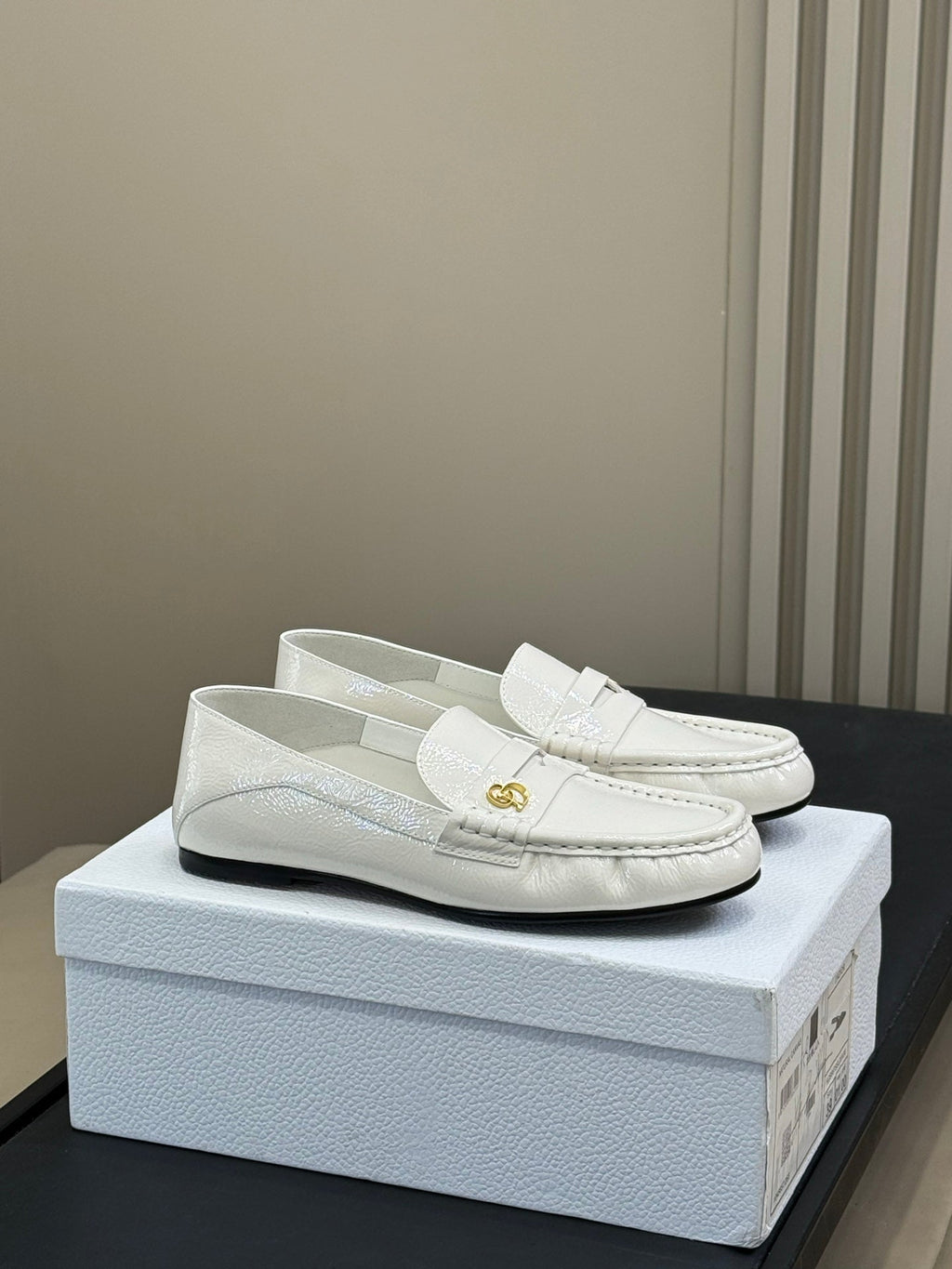CD Time Loafer White Glossy Calfskin 561785