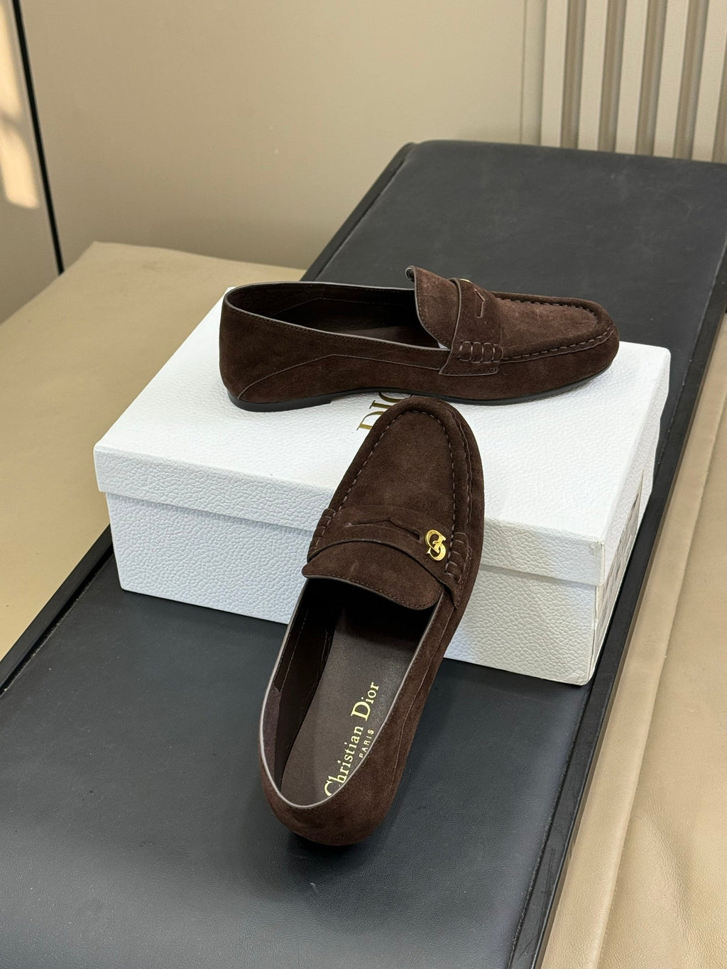 CD Time Loafer Coffee Suede 561787
