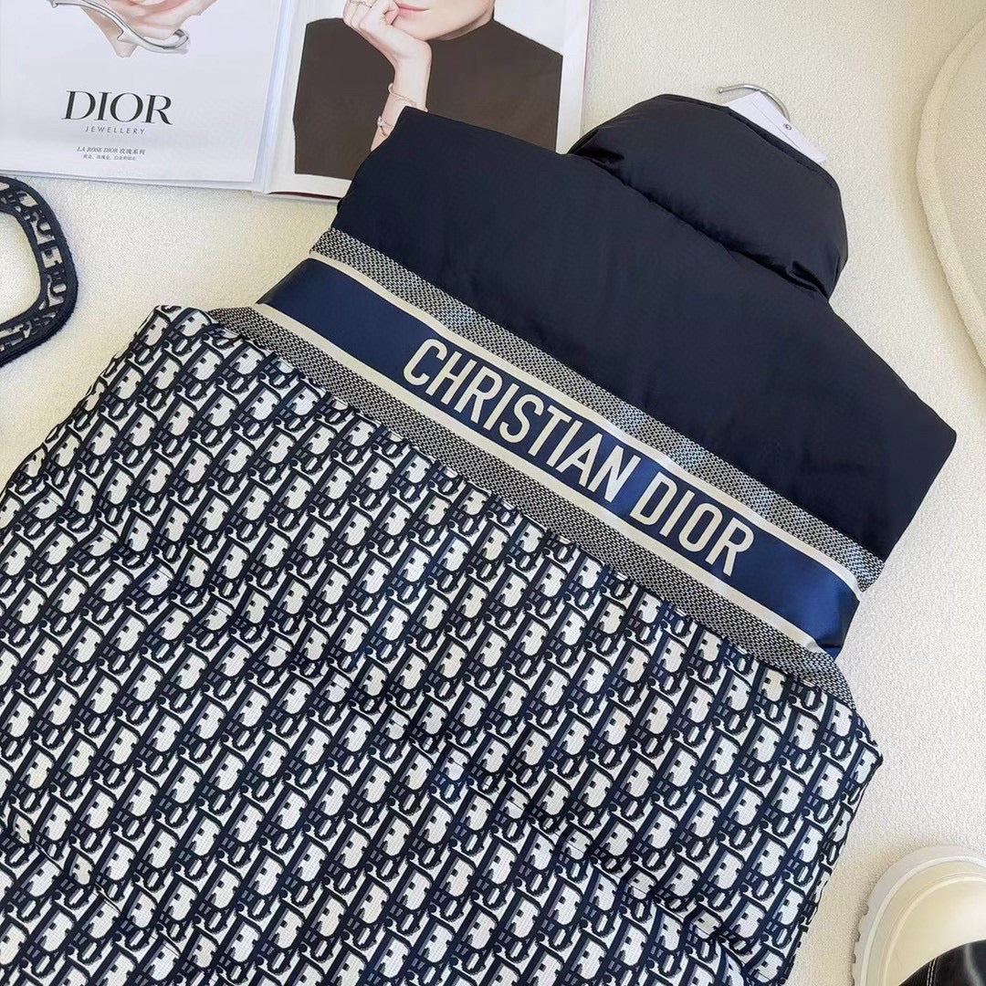 CD 25 Sleeveless Vest Blue Black Down Polyester 319279