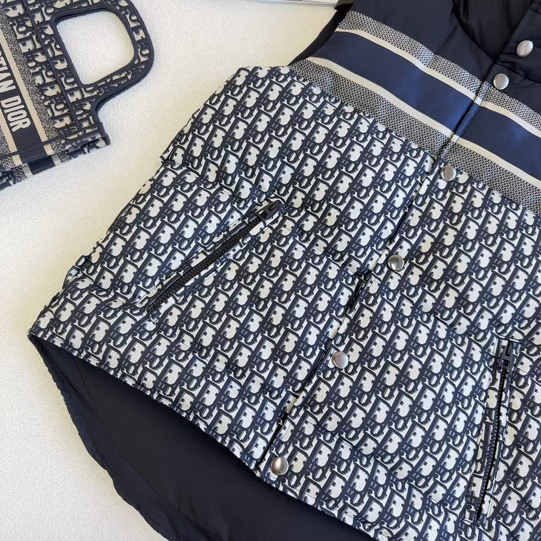 CD 25 Sleeveless Vest Blue Black Down Polyester 319279