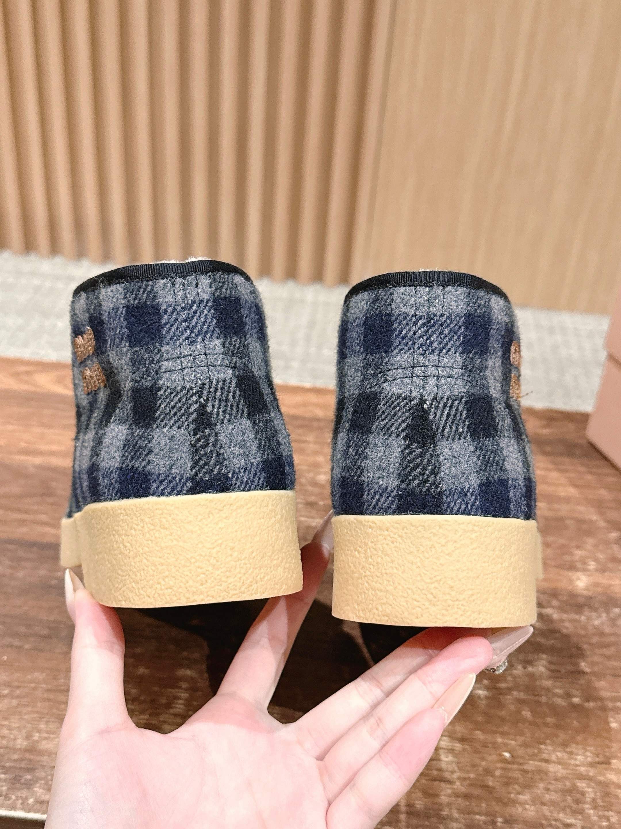 Miumiu 25 Plaid Slip-on Boot Blue Mix White Suede Wool 553703