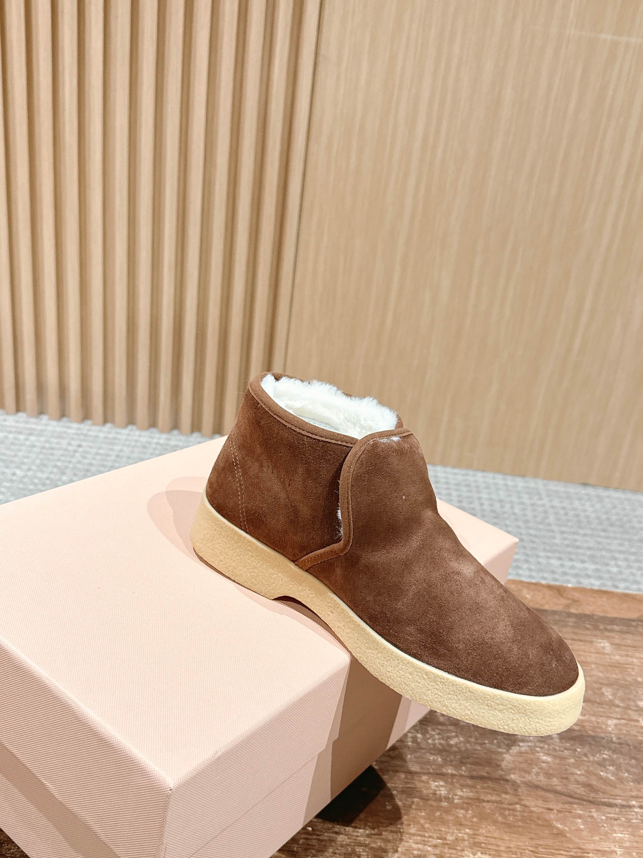 Miumiu 25 Slip-on Boot Brown Mix White Suede Wool 553705