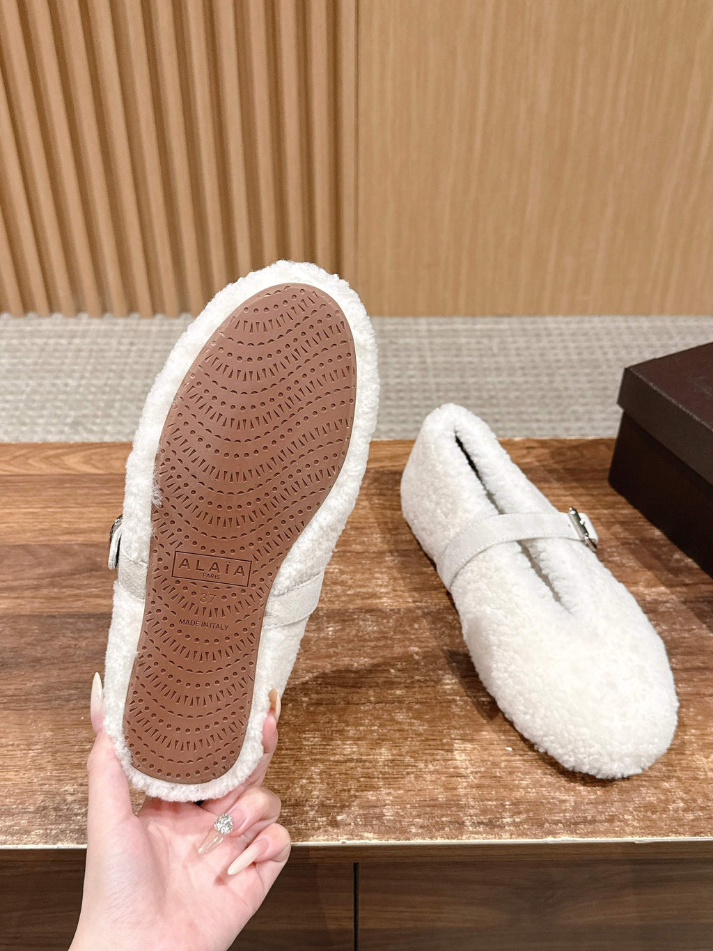 Alaia 2025 Ballet Flat Cream Wool 553828