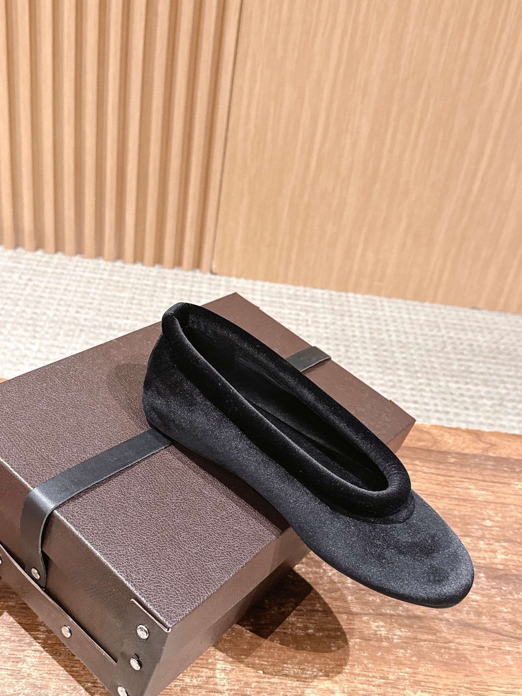 Alaia 2025 Ballet Flat Black Velvet 553856