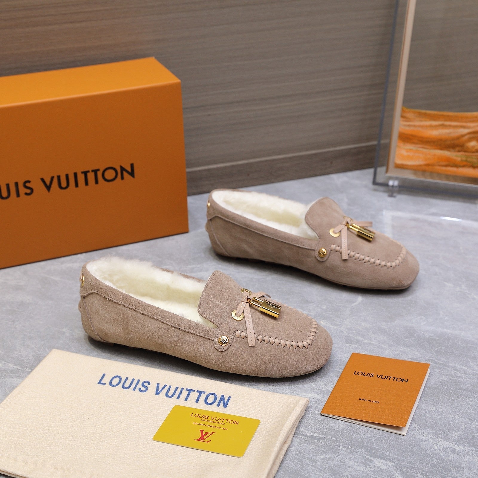 LV Flore Car Shoe Taupe Suede Wool 547249