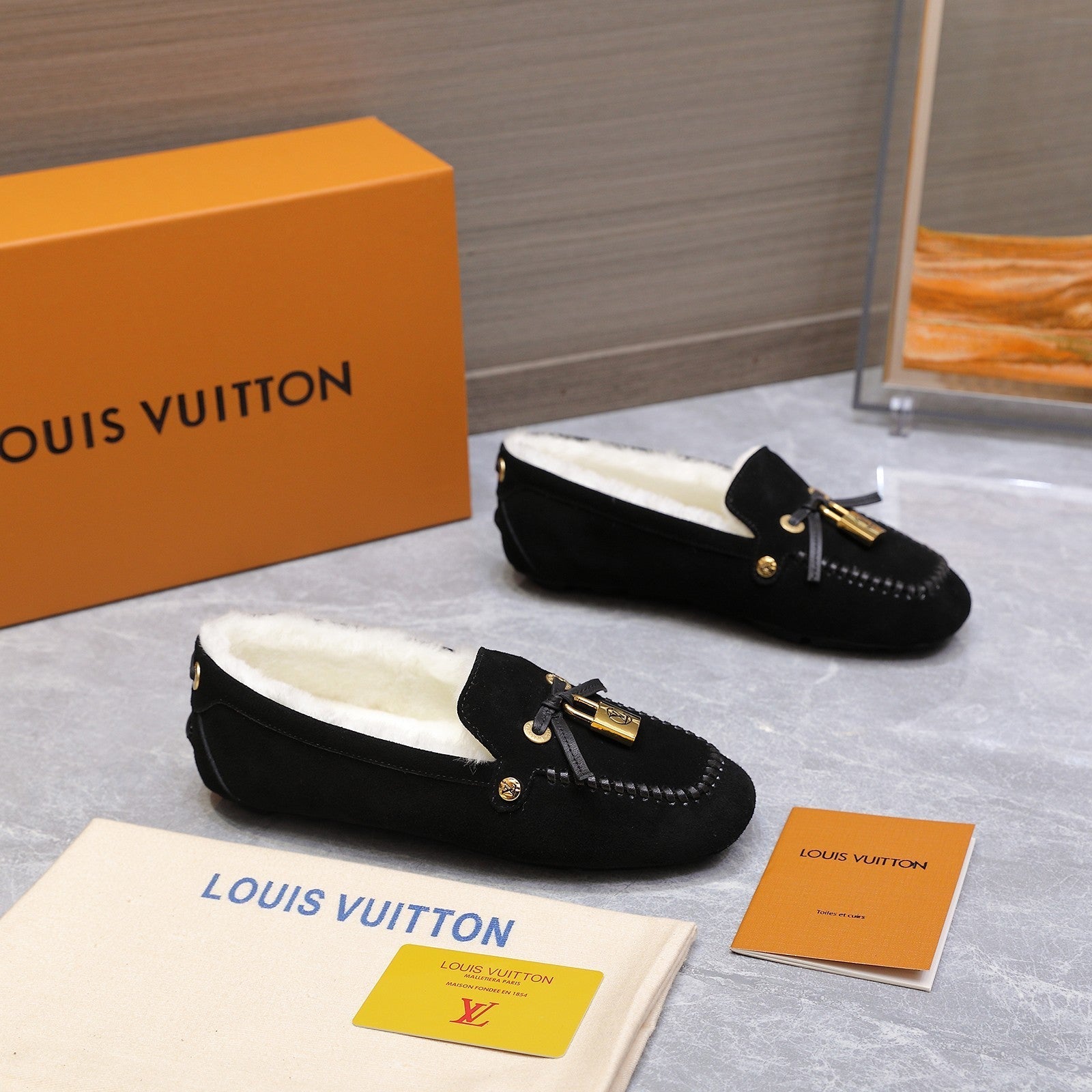 LV Flore Car Shoe Black Suede Wool 547251