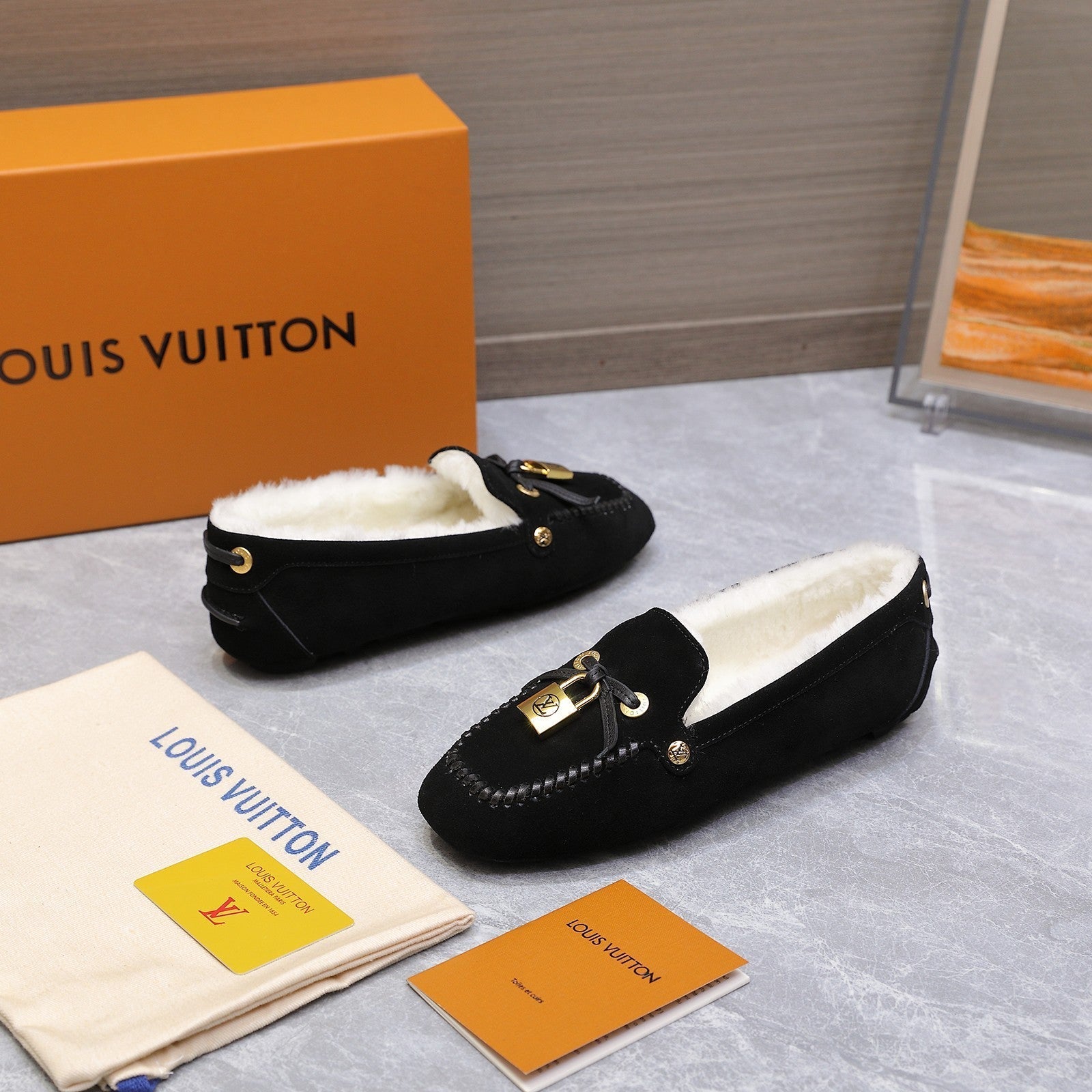 LV Flore Car Shoe Black Suede Wool 547251