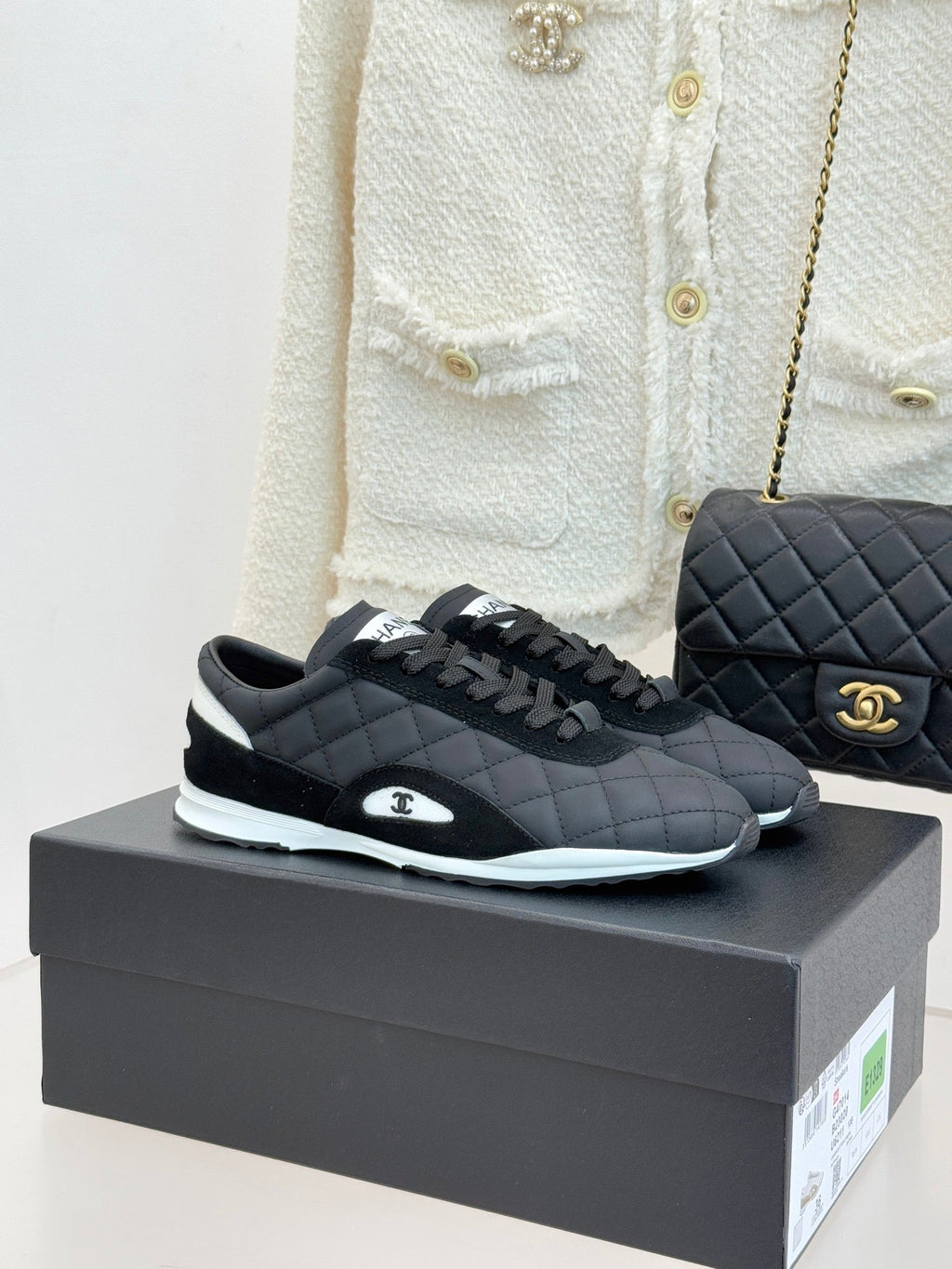 Cruise 2025/26 Trainers Black Suede Fabric