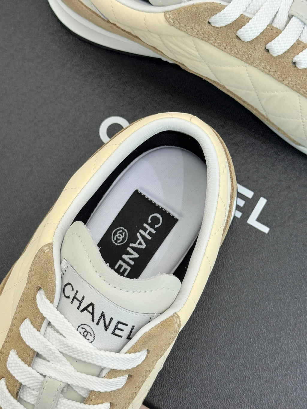 Cruise 2025/26 Trainers Cream Olive Brown Suede Fabric