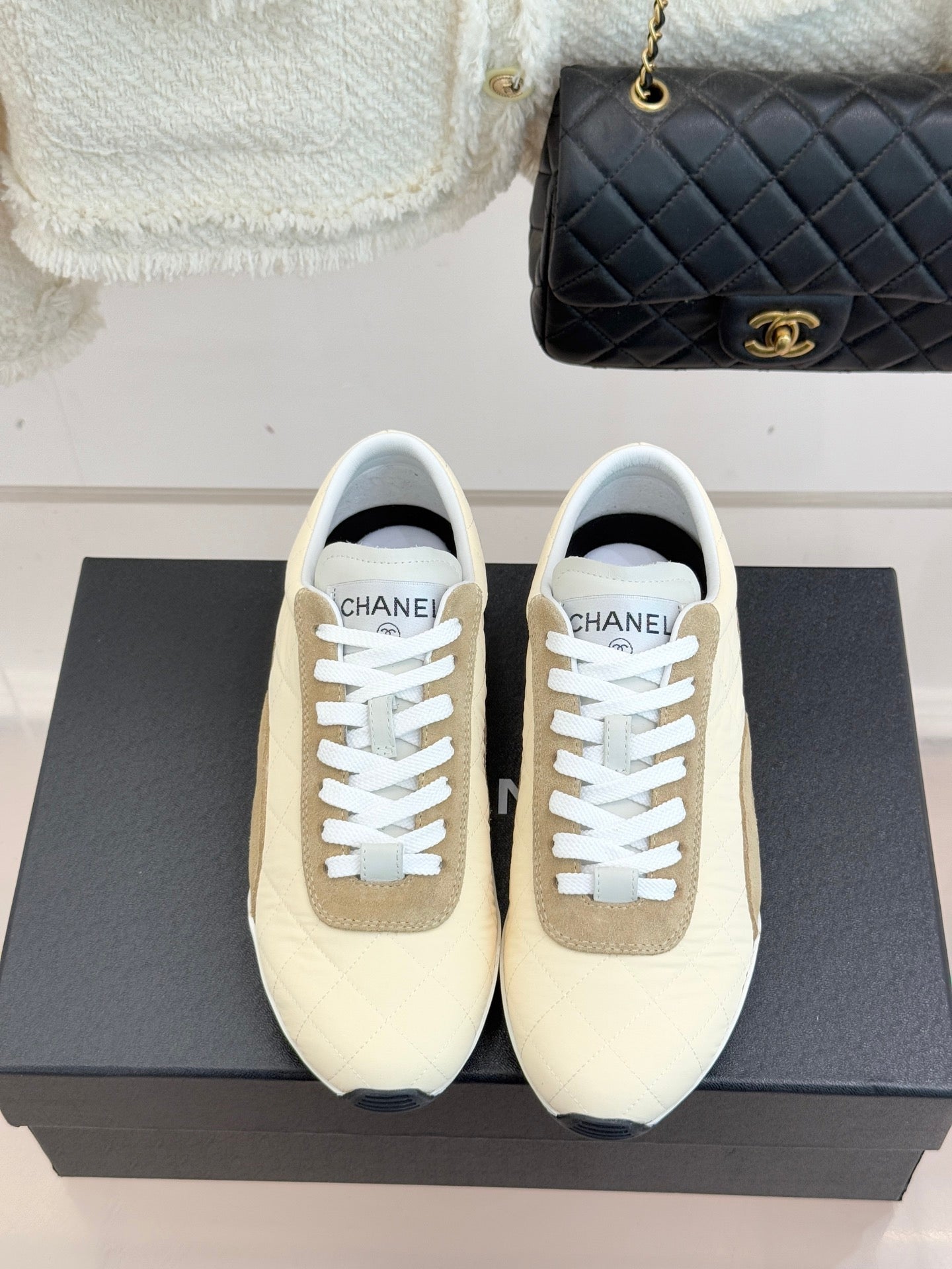 Cruise 2025/26 Trainers Cream Olive Brown Suede Fabric