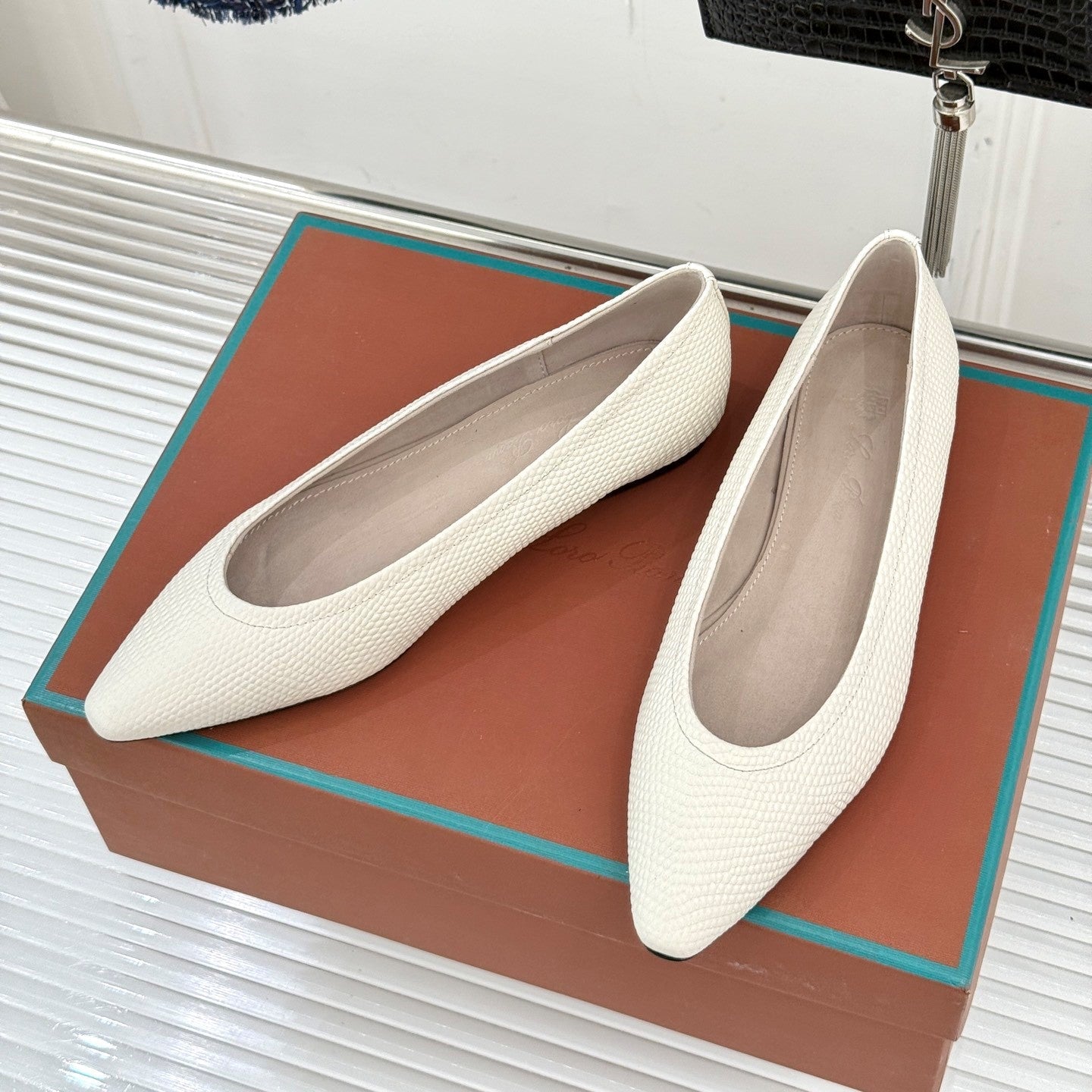 LP Primula Ballet Flat White Leather 570693