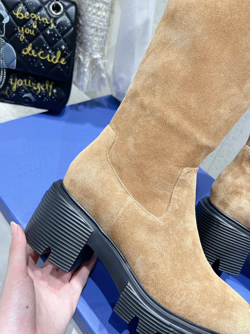 SW 5050 Ultralift Boot Brown Suede 554350