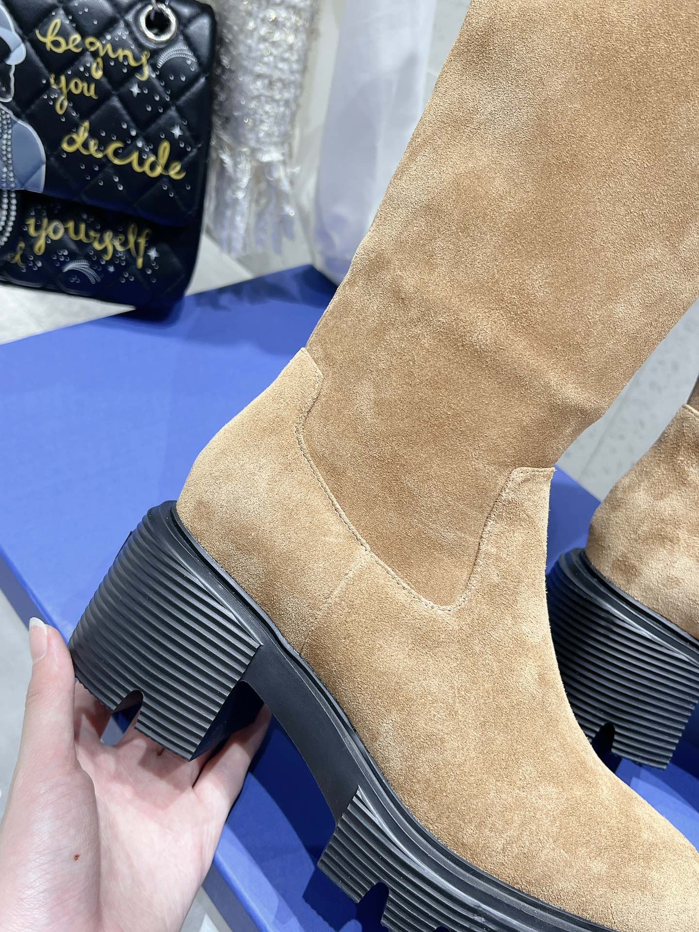 SW 5050 Ultralift Boot Brown Suede 554350