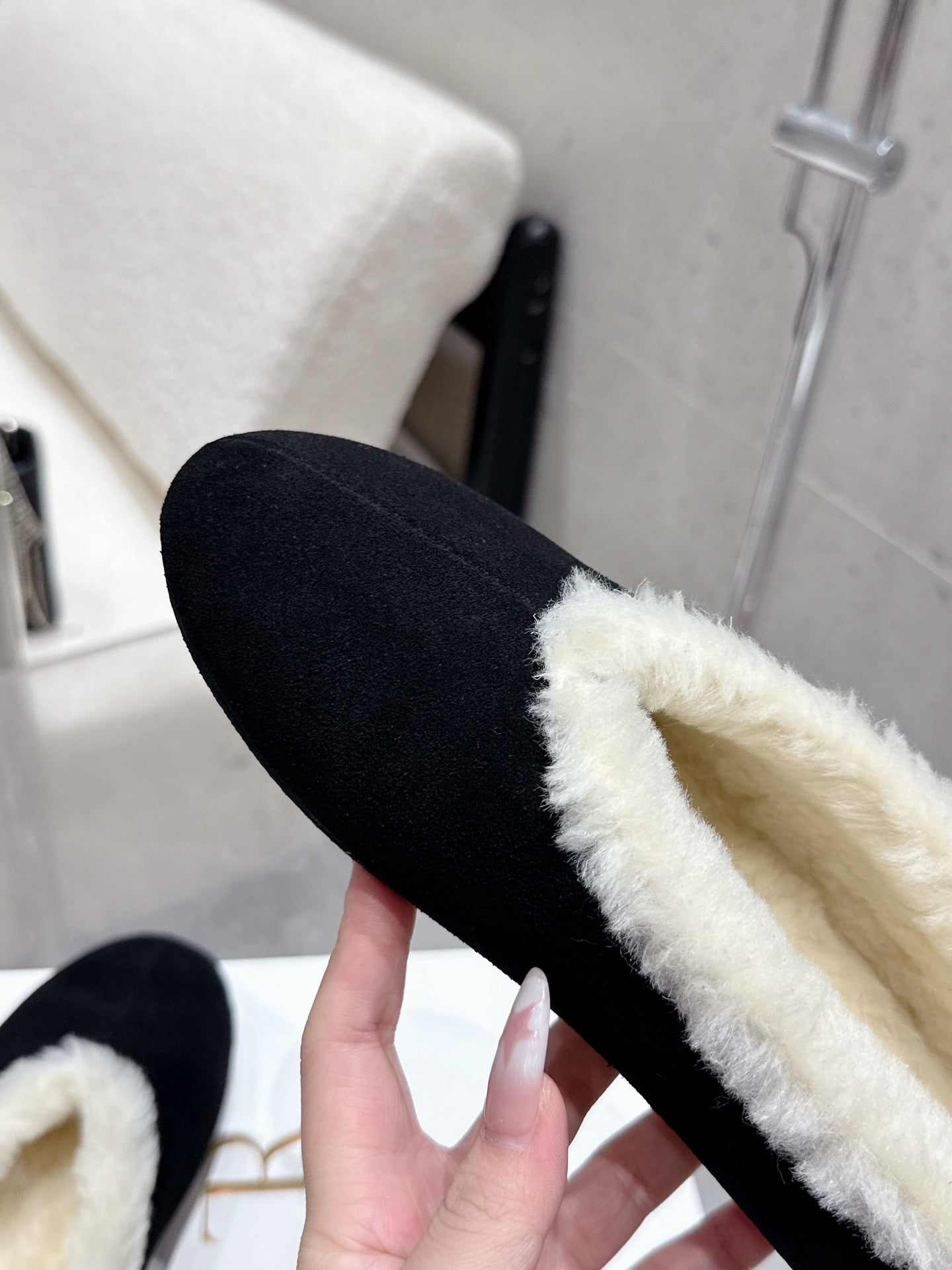 The Row 25ss Ballet Flat Black Nubuck Leather Fur 554385