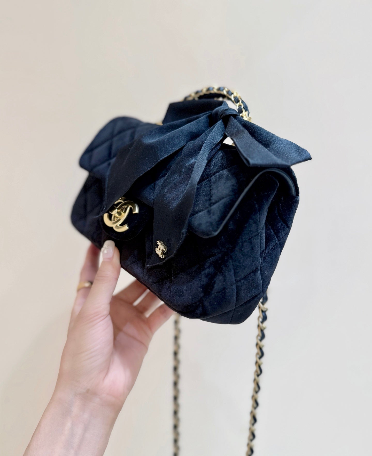 Chanel 2025 Flap Bag With Bow cm Black Velvet 345991