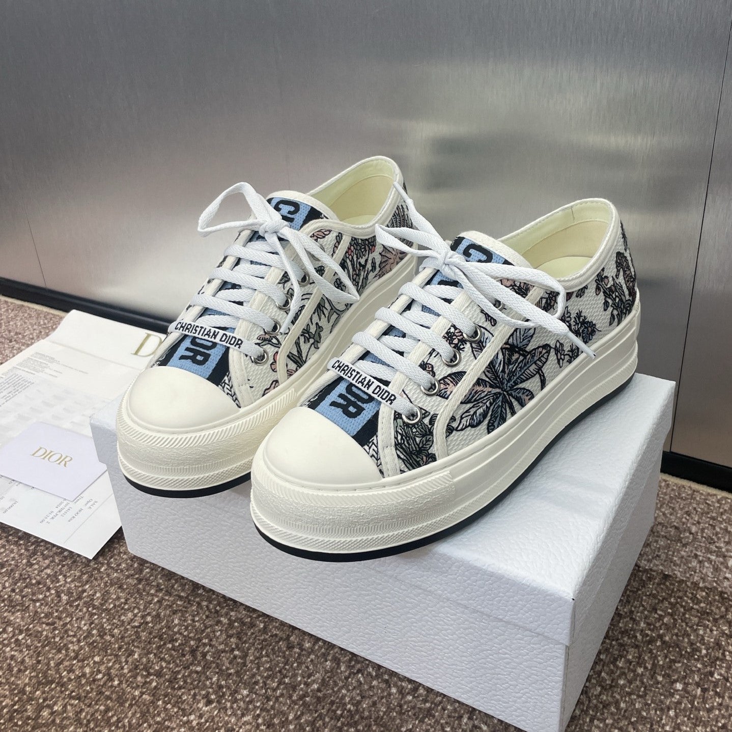 CD Walk'n Dior Multicolor Floral Fabric Cowhide 551450