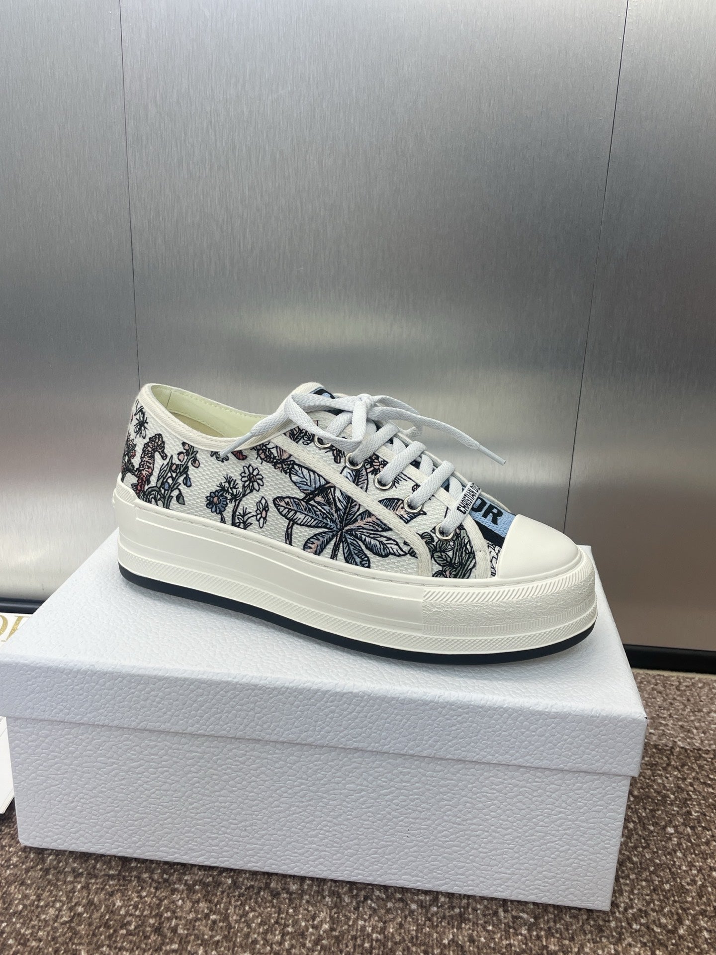 CD Walk'n Dior Multicolor Floral Fabric Cowhide 551450