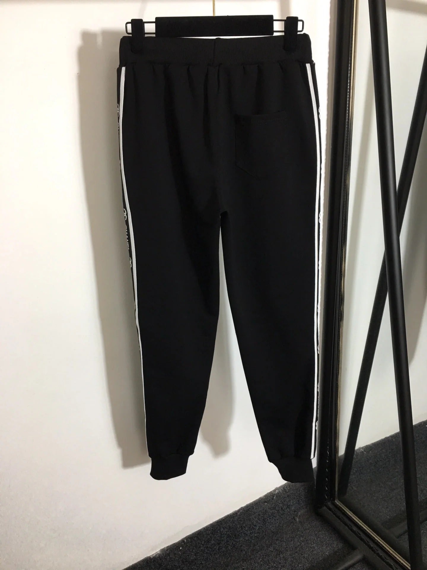 CHANEL 25S TRACKSUIT 322