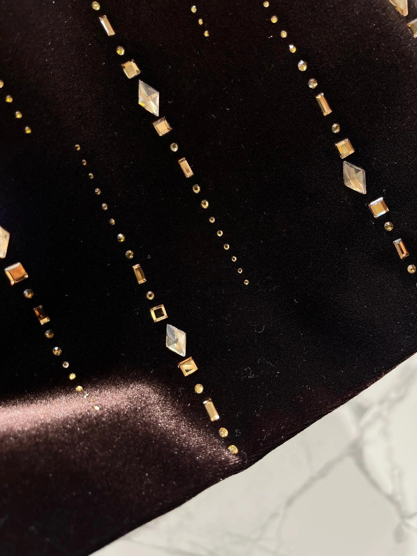 YSL 25S SHORT STYLE 29