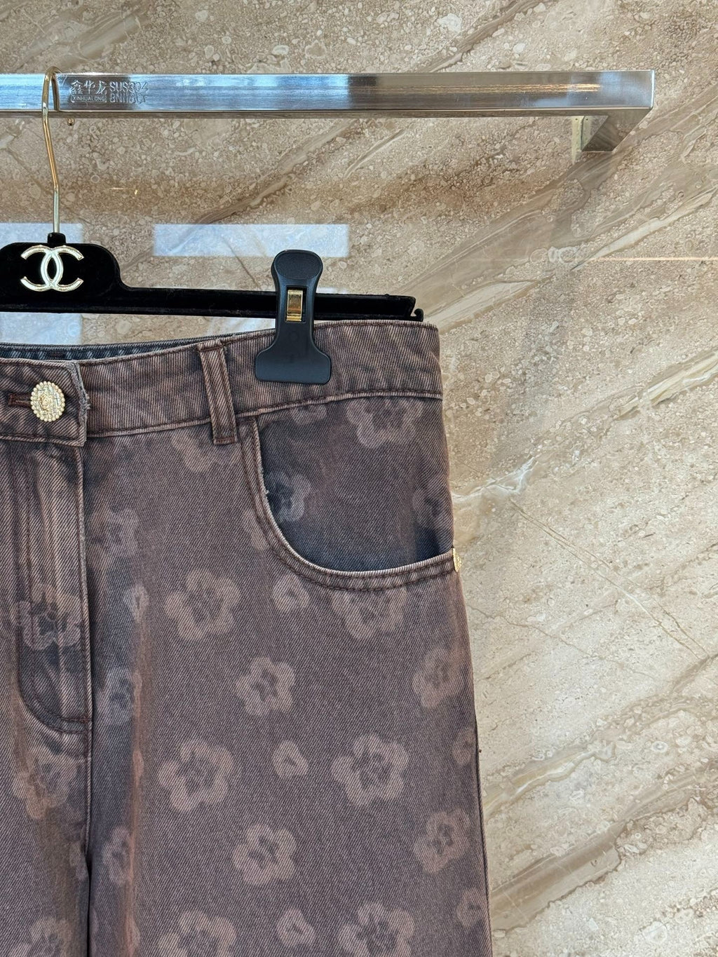 CHANEL 25S RETRO FLORAL JEANS 316