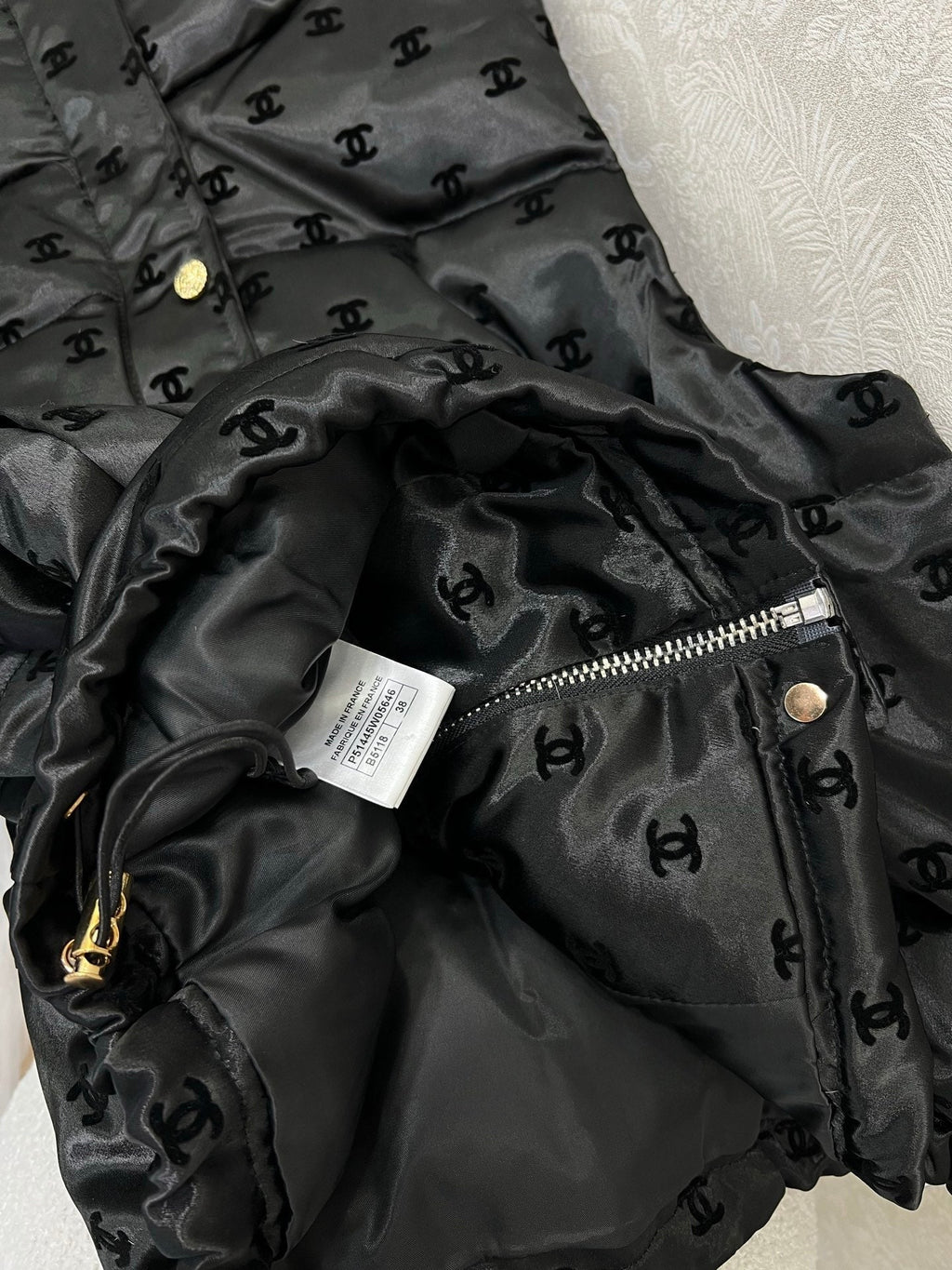 CHANEL 25S PUFFER VEST 312