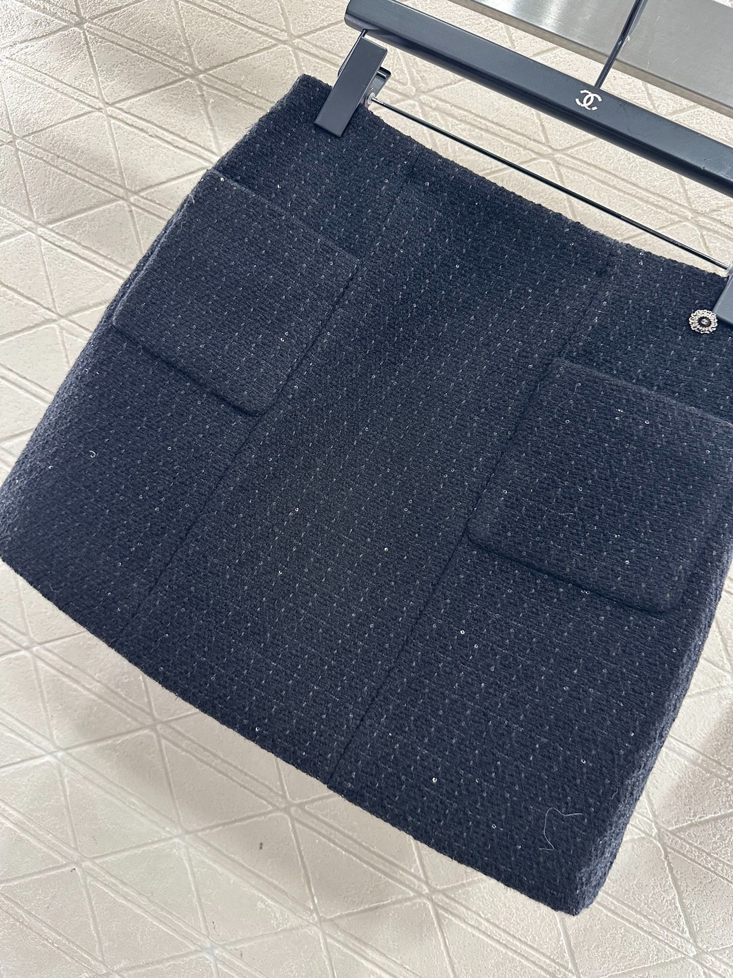 CHANEL 25S TWEED MINI SKIRT 303