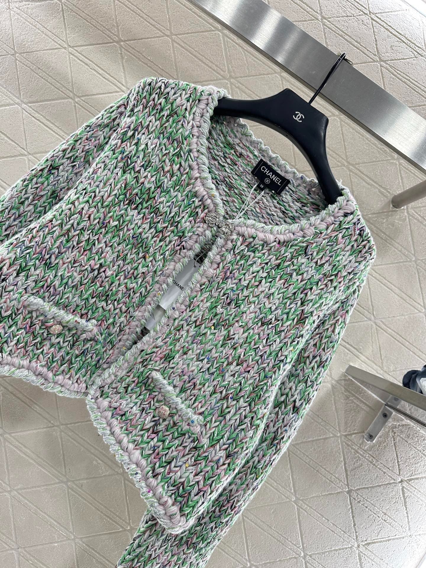 CHANEL 25S CARDIGAN 302