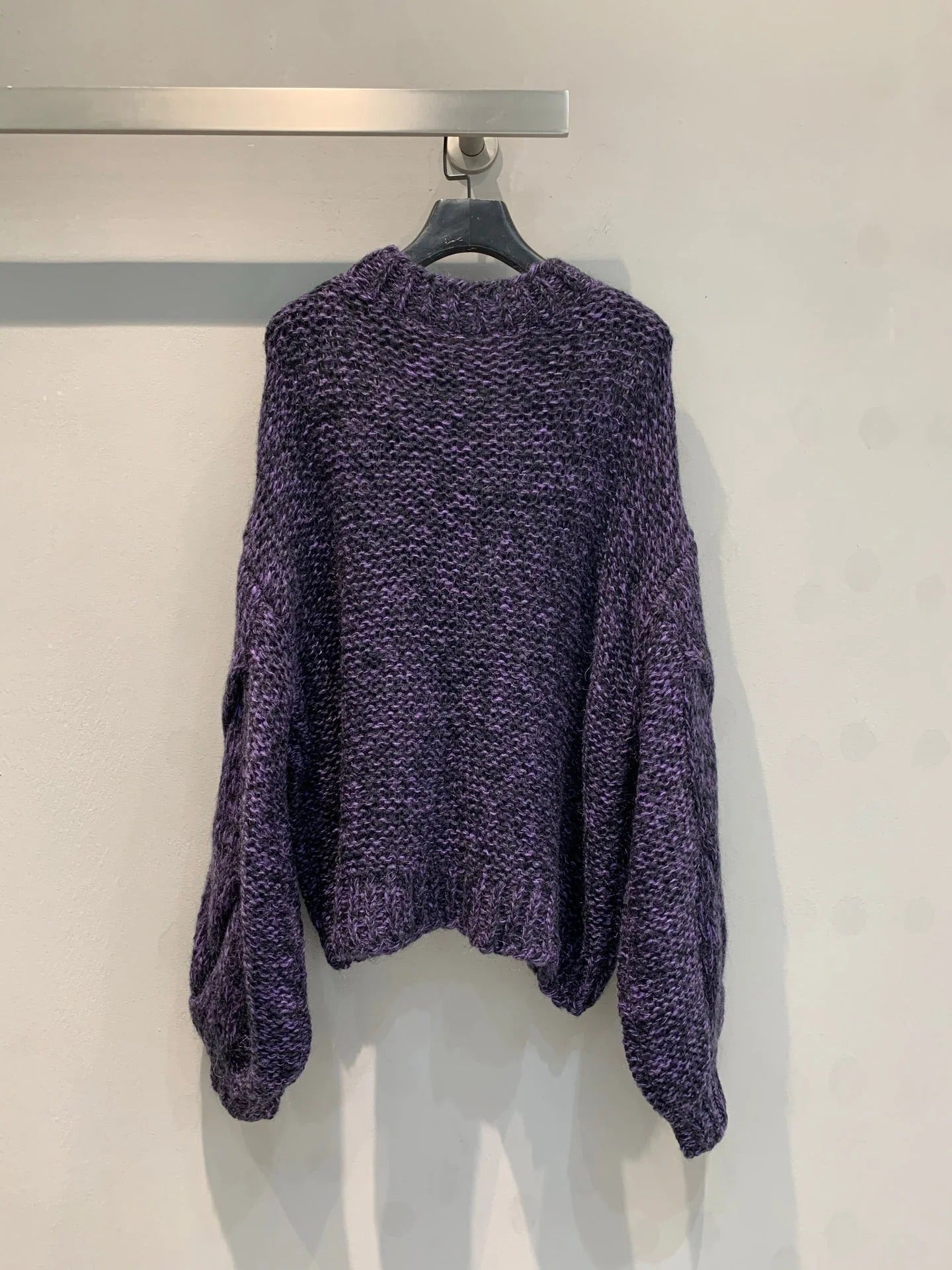 LOEWE SWEATER STYLE 220