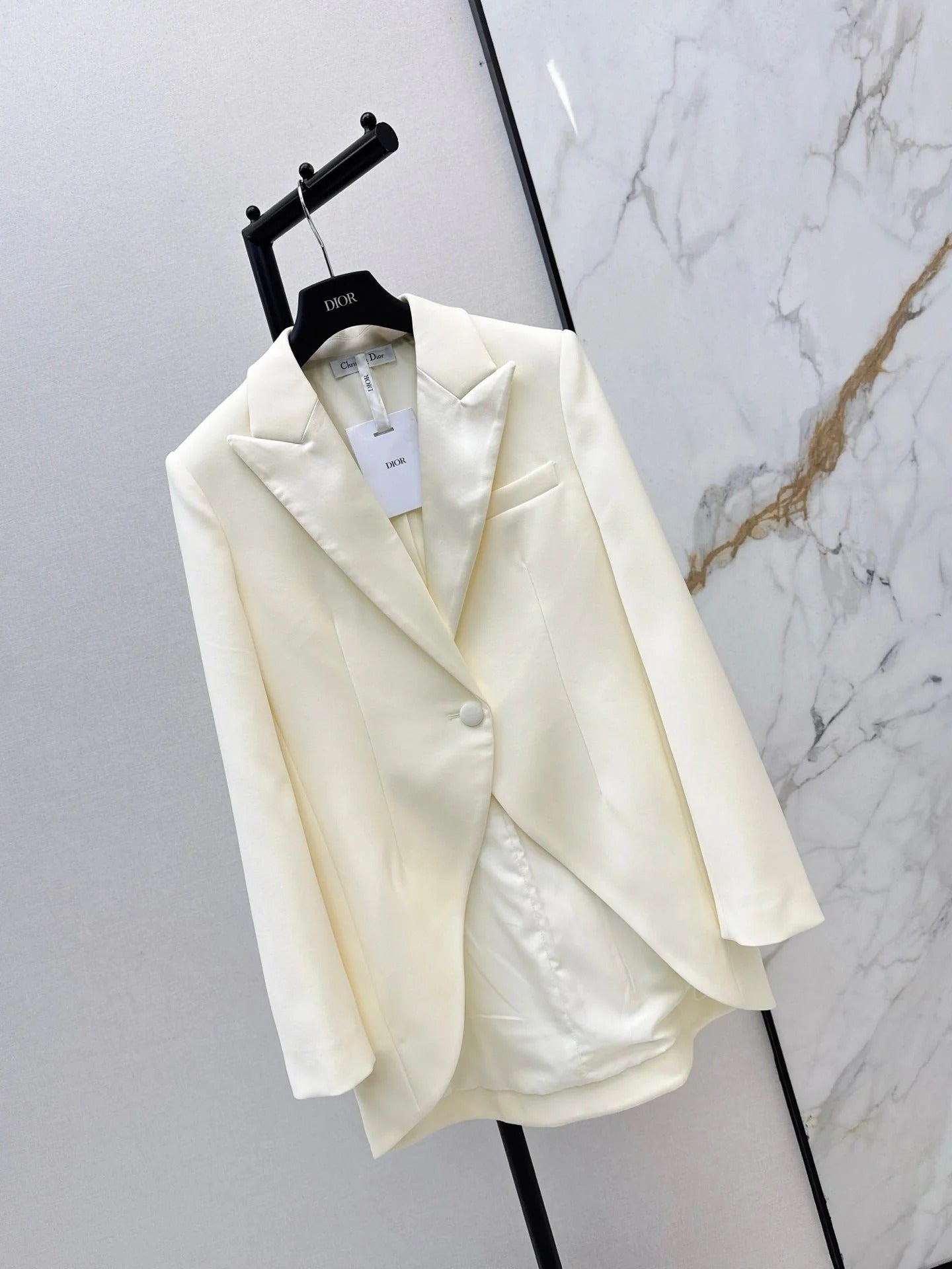 DIOR 25S TAILCOAT 610