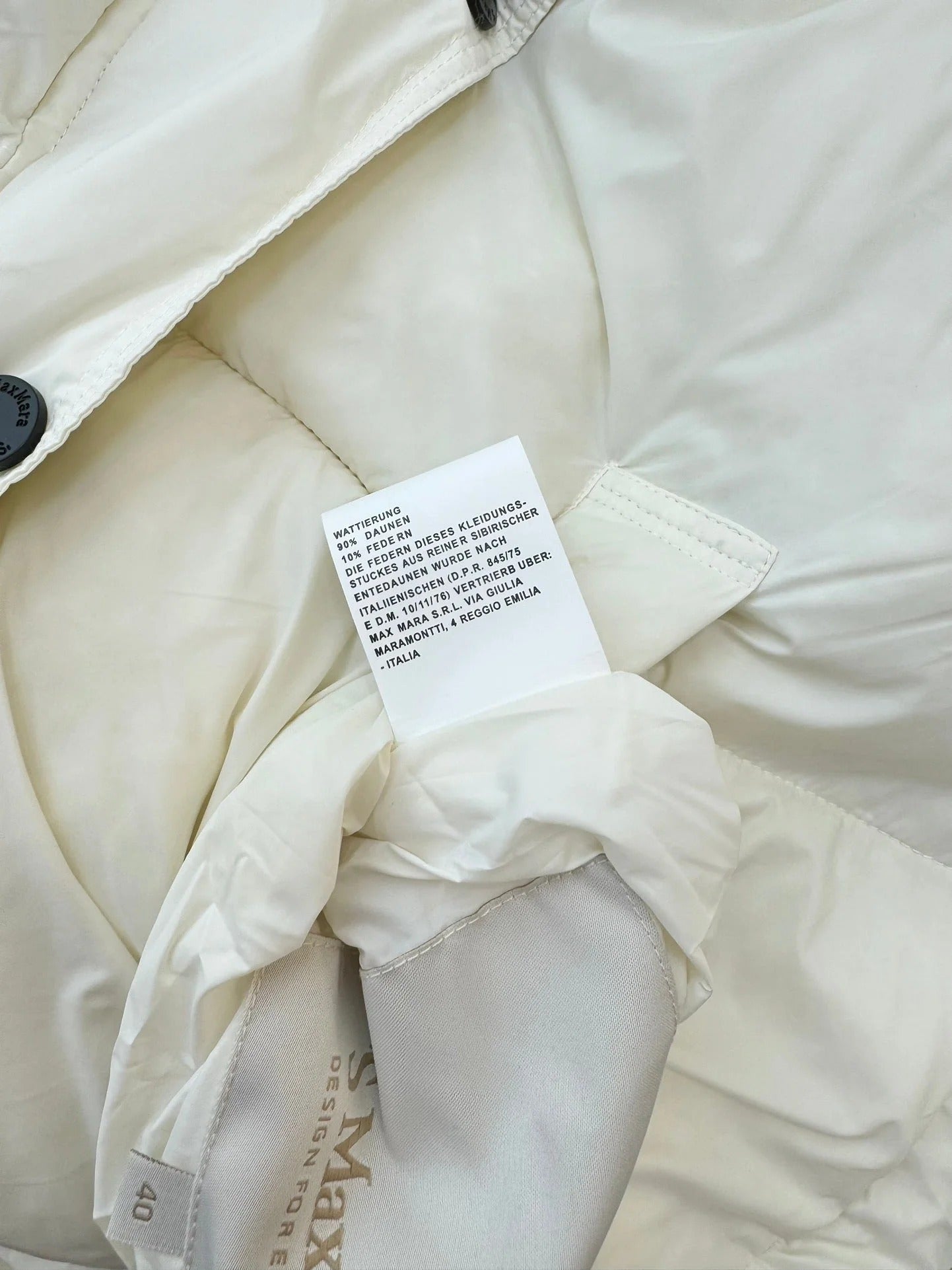 MAX MARA 25S SHORT DOWN JACKET 088