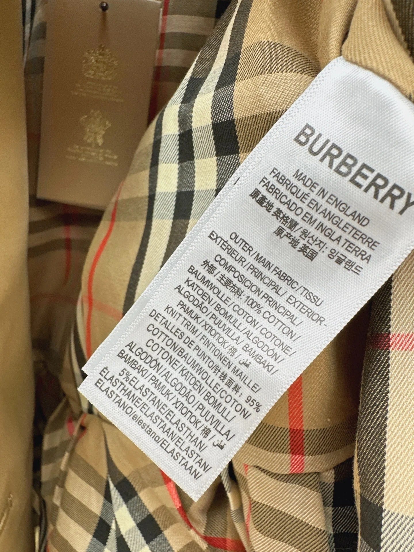 BURBERRY 25S TRENCH COAT 229