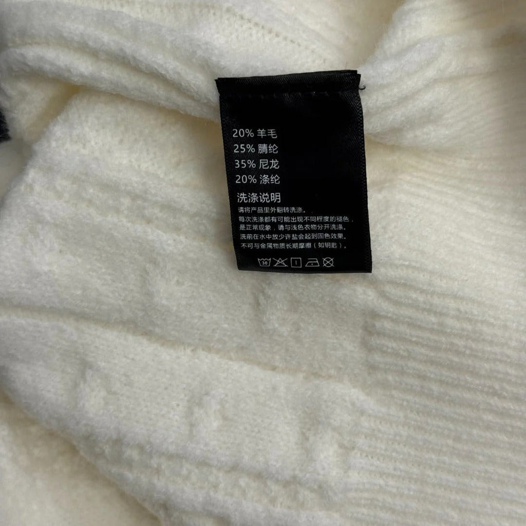 CHANEL 25S SWEATER 332