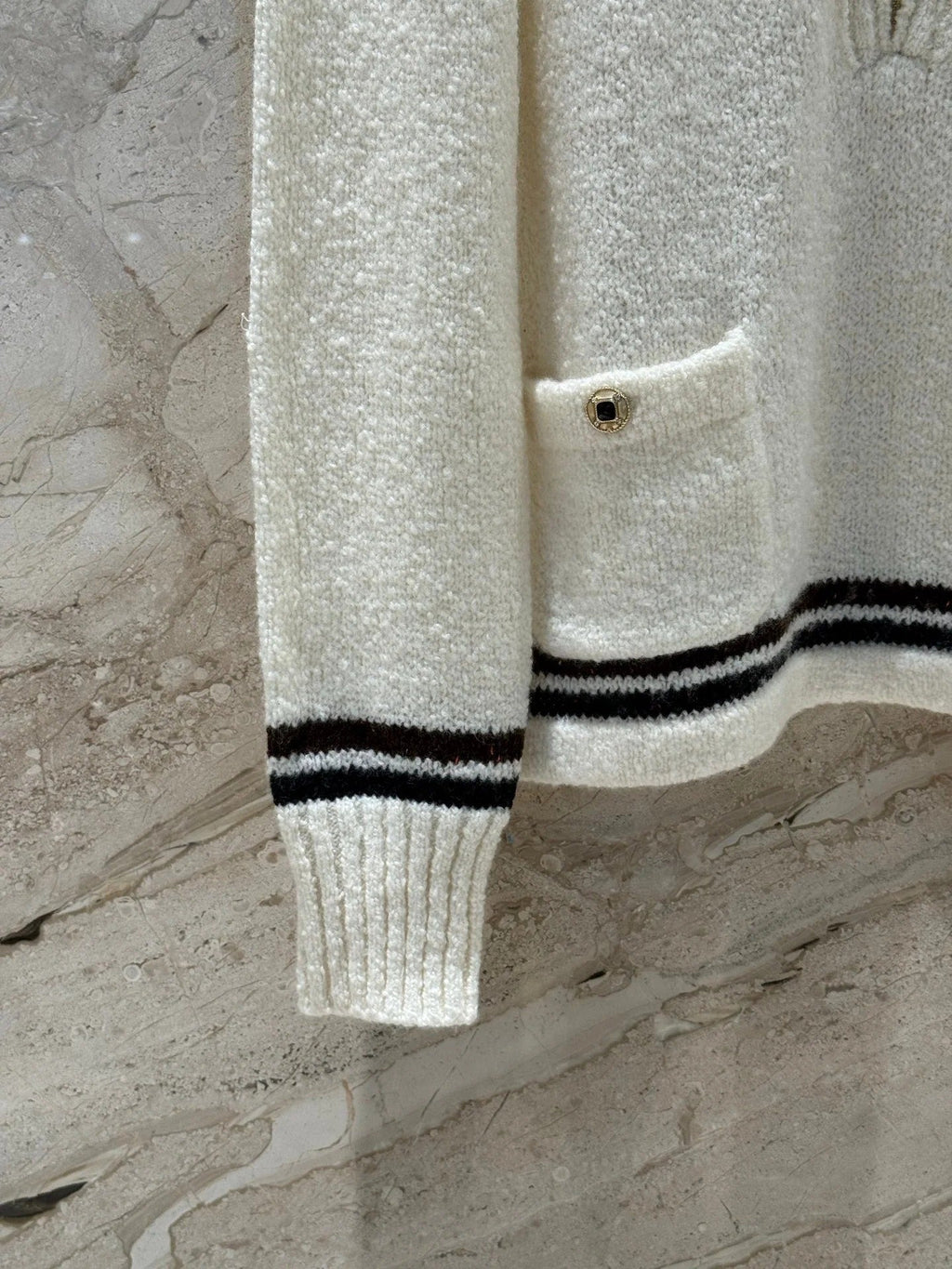 CHANEL 25S CASHMERE HALF-ZIP T-SHIRT 318