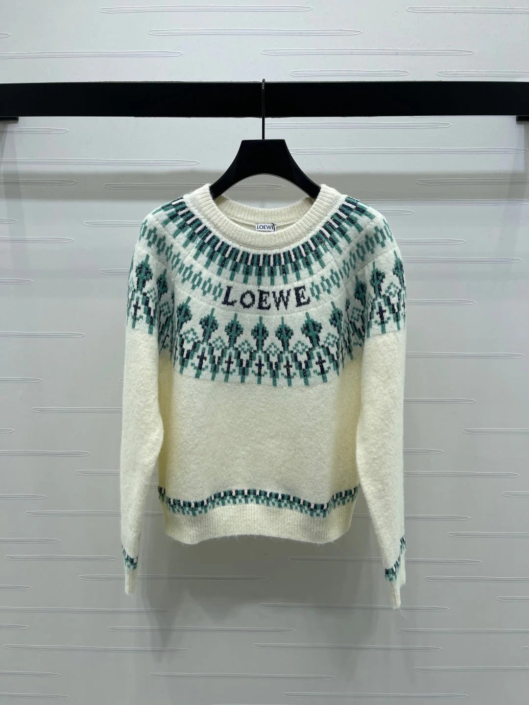 LOEWE SWEATER STYLE 303