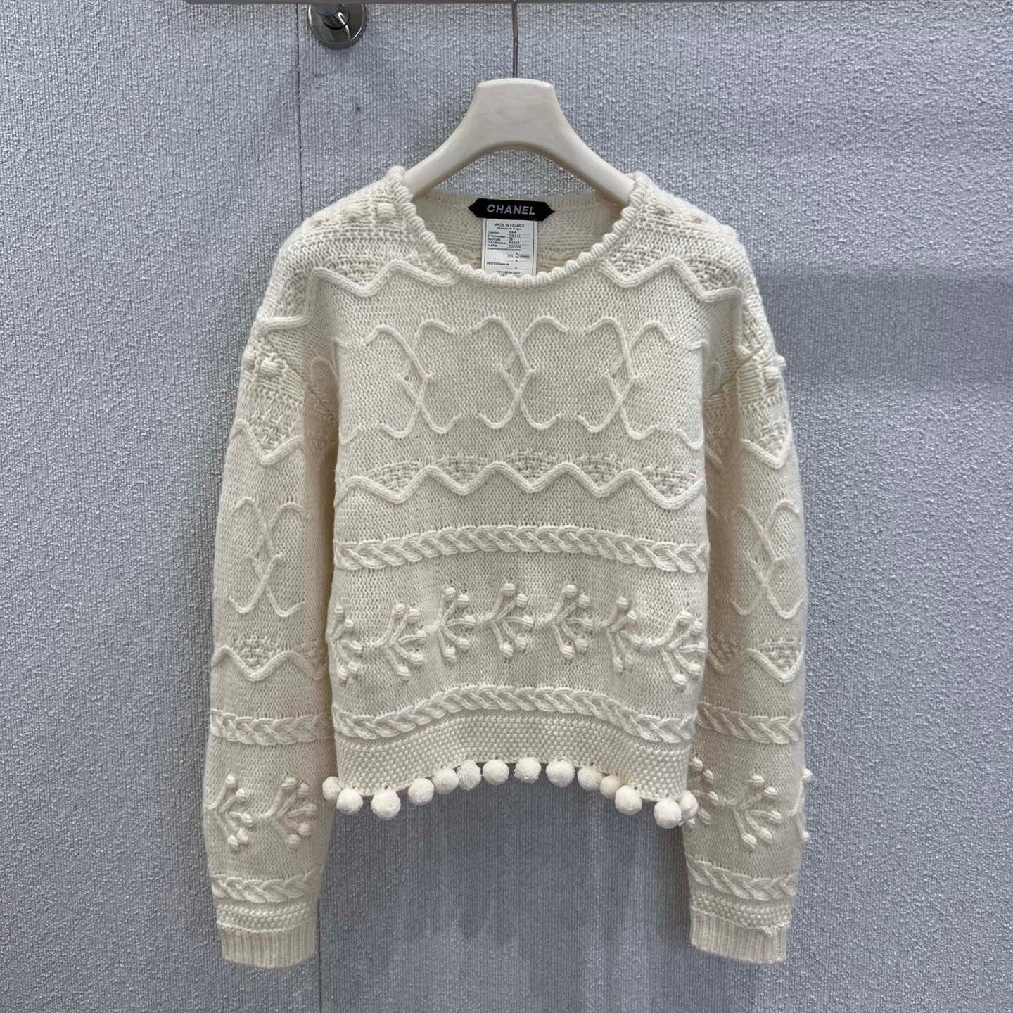 CHANEL 25S CROCHETED SWEATER 233230