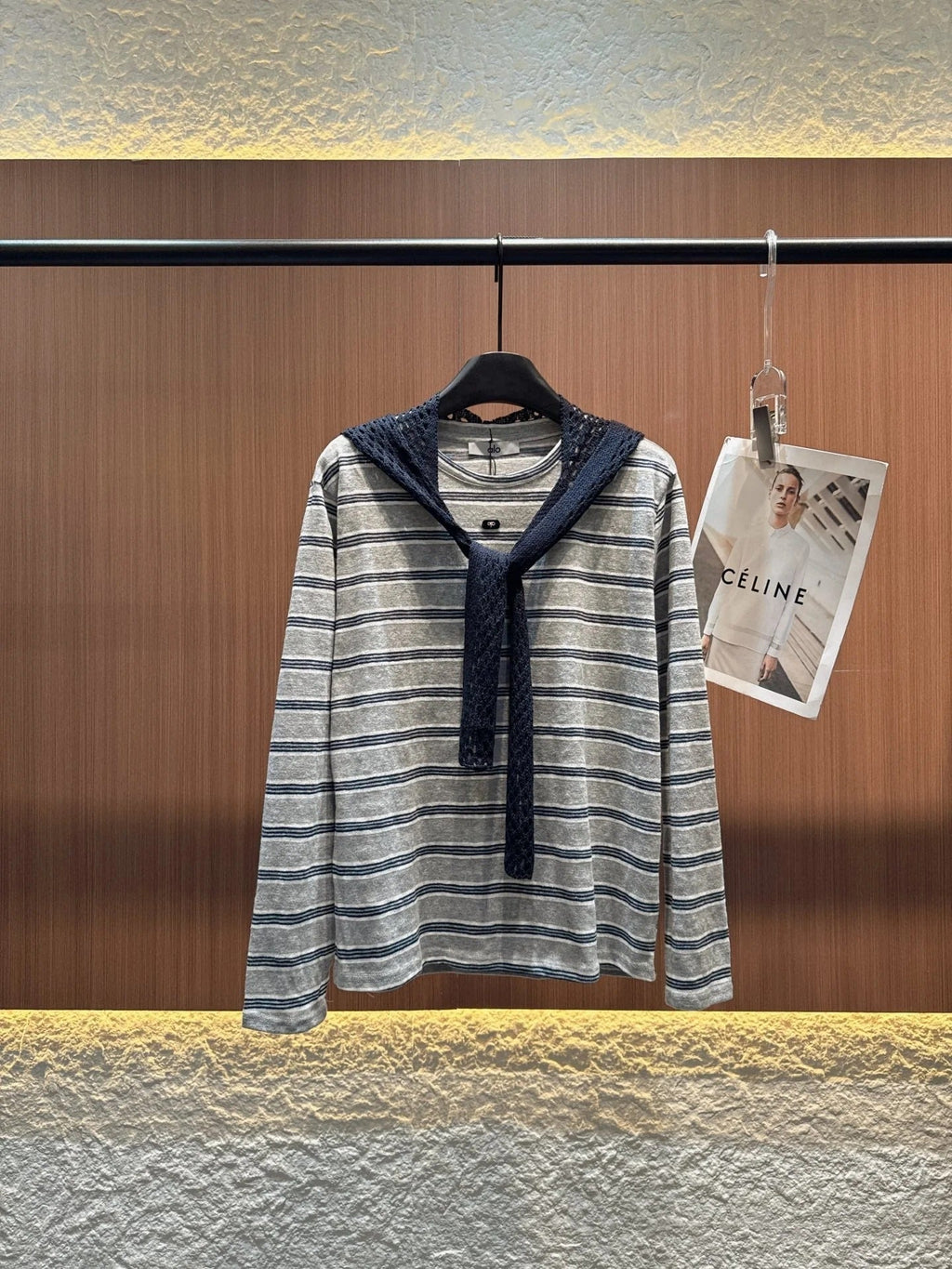 ALO T-SHIRT WITH SCARF STYLE 153