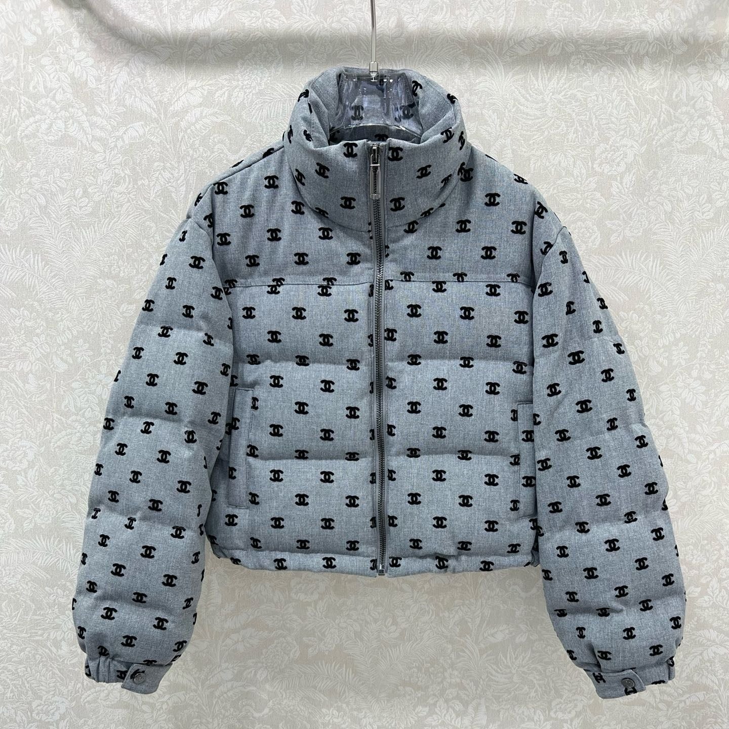 CHANEL 25S DOWN JACKET 310