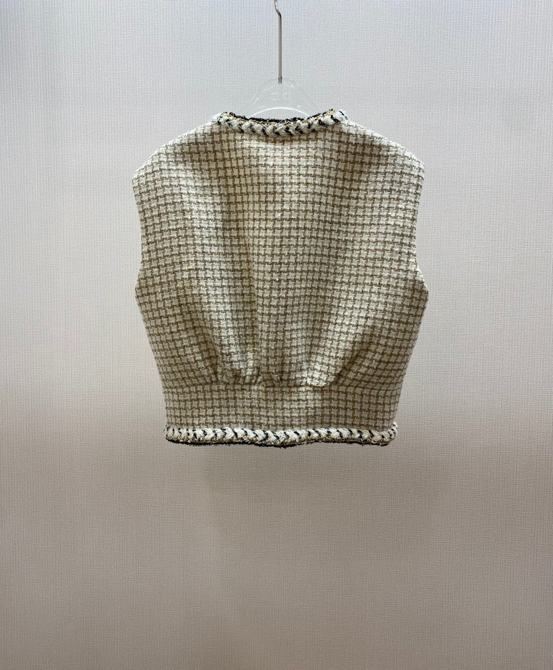 CHANEL 25S TWEED FOUR-POCKET BLAZER 315