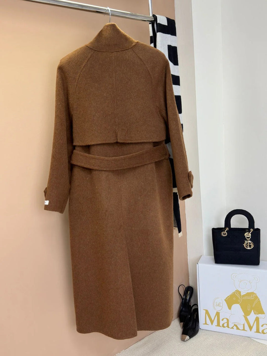 MAX MARA 25S TURTLENECK CASHMERE COAT 132